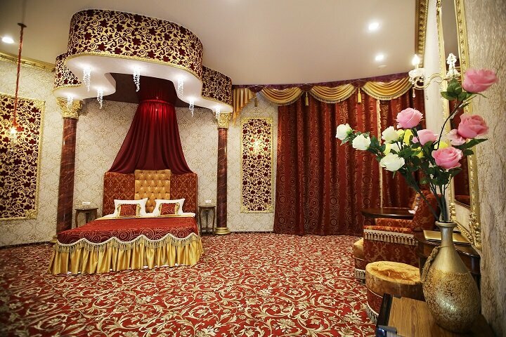 Люкс с кроватью размера "queen-size" и гидромассажной ванной