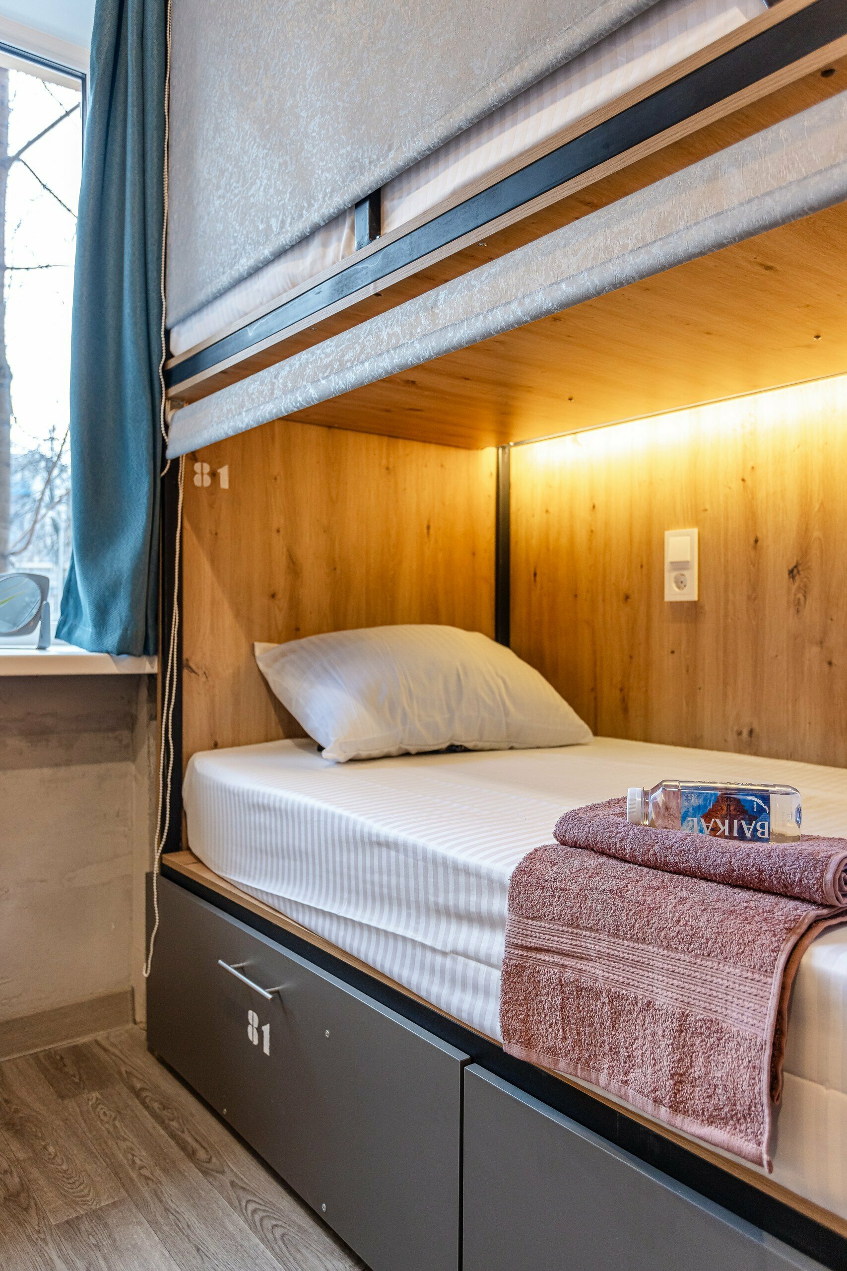 15. Кровать в общем 6-местном номере для мужчин