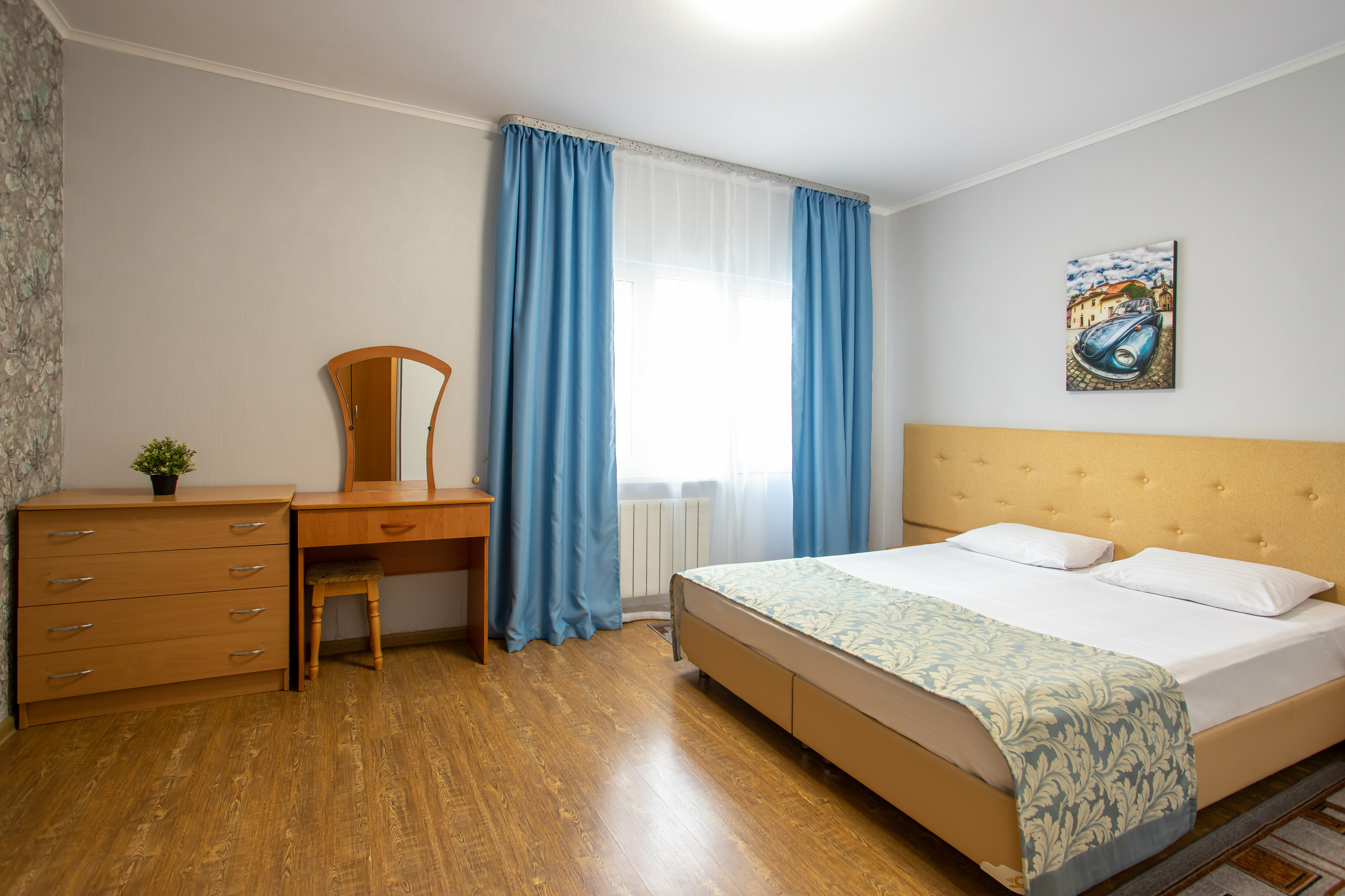 Семейный двухкомнатный номер с балконом