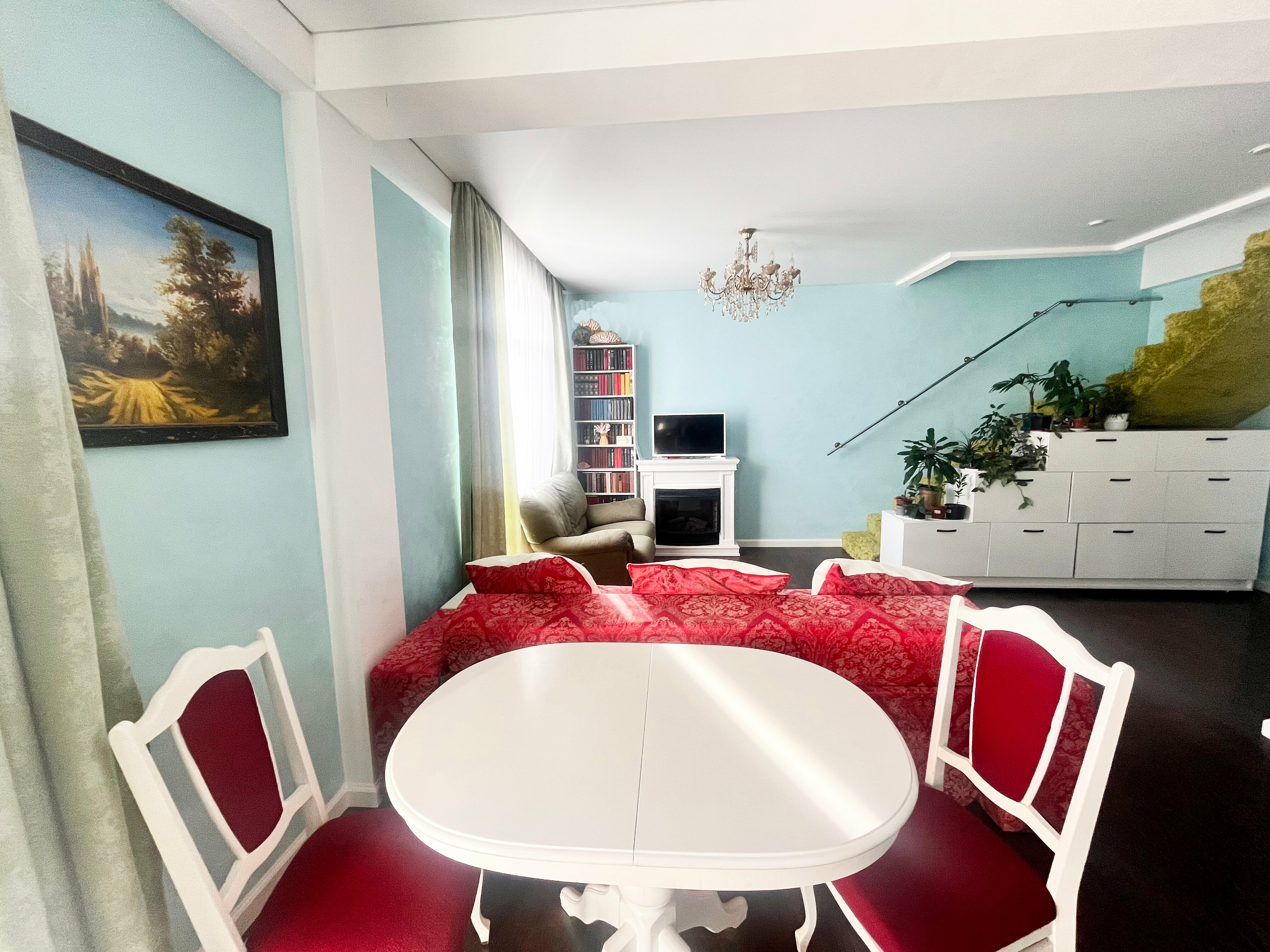 Апартамент Трехкомнатный