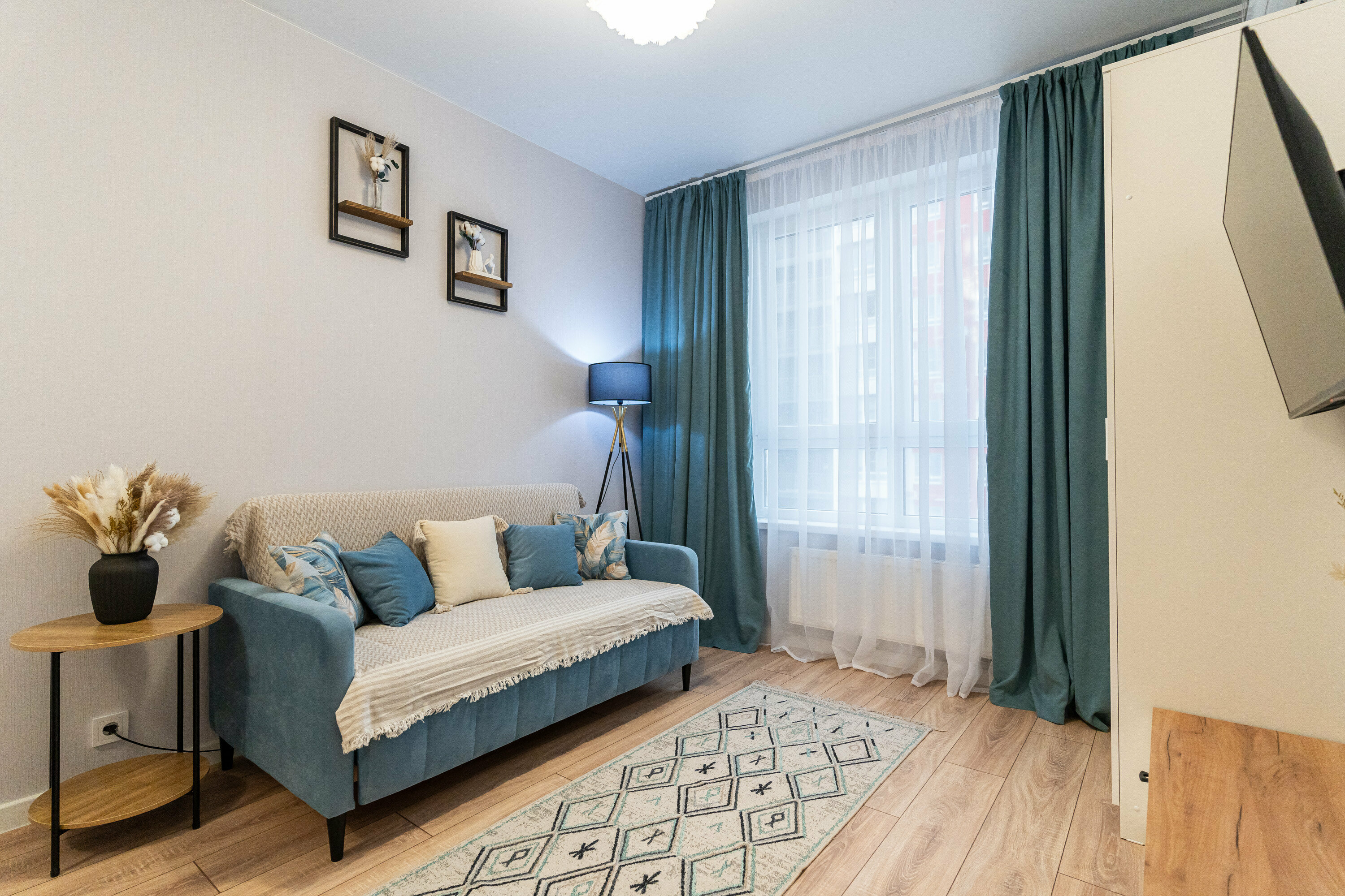 Апартаменты с балконом