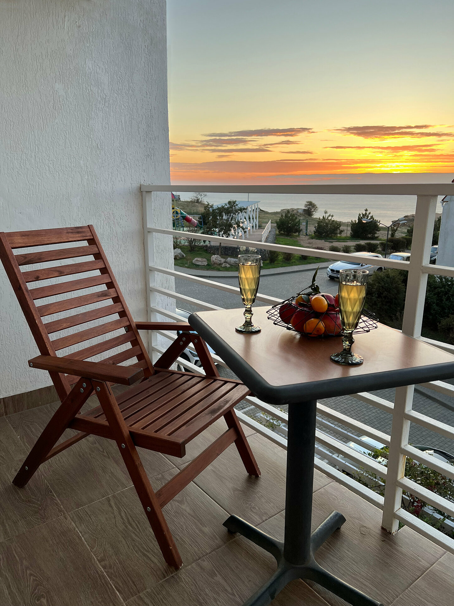 Апартамент с видом на мыс Фиолент  Loft