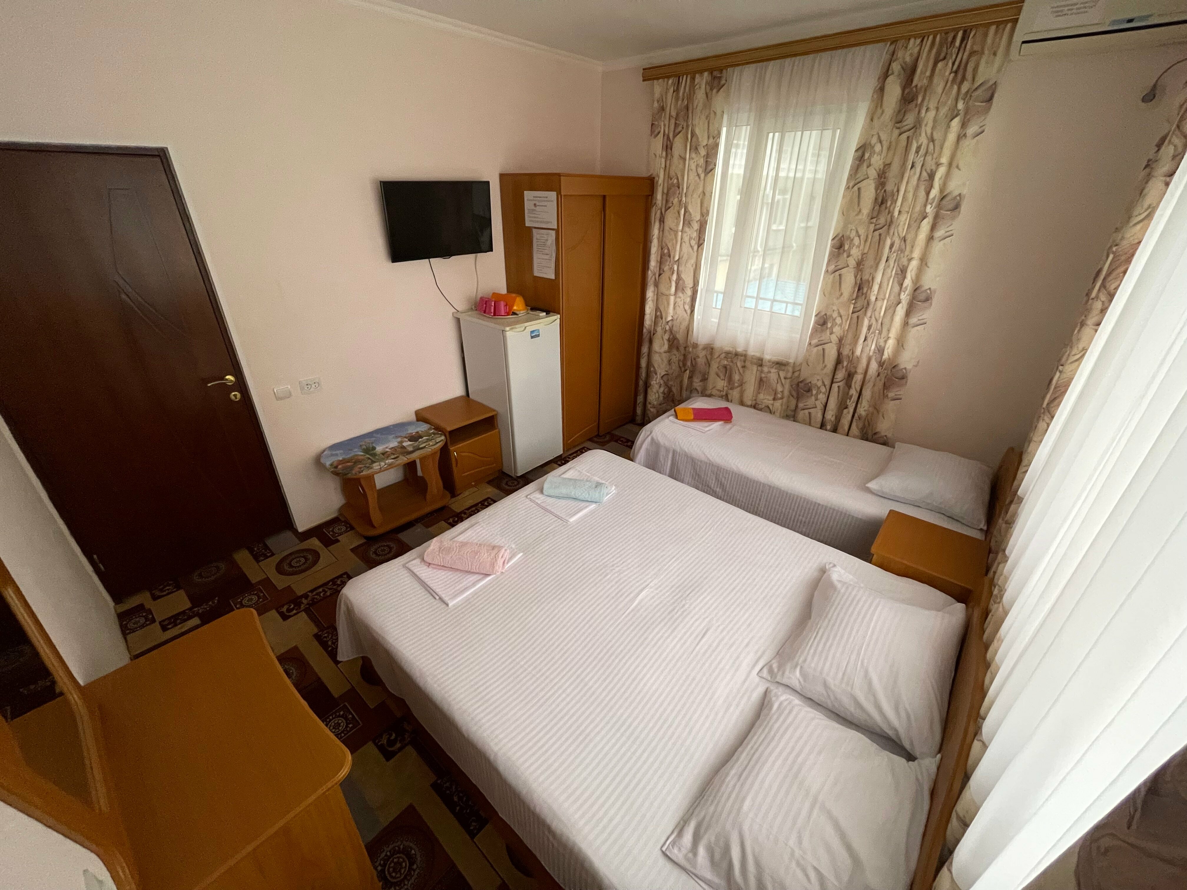 Стандартный трехместный номер