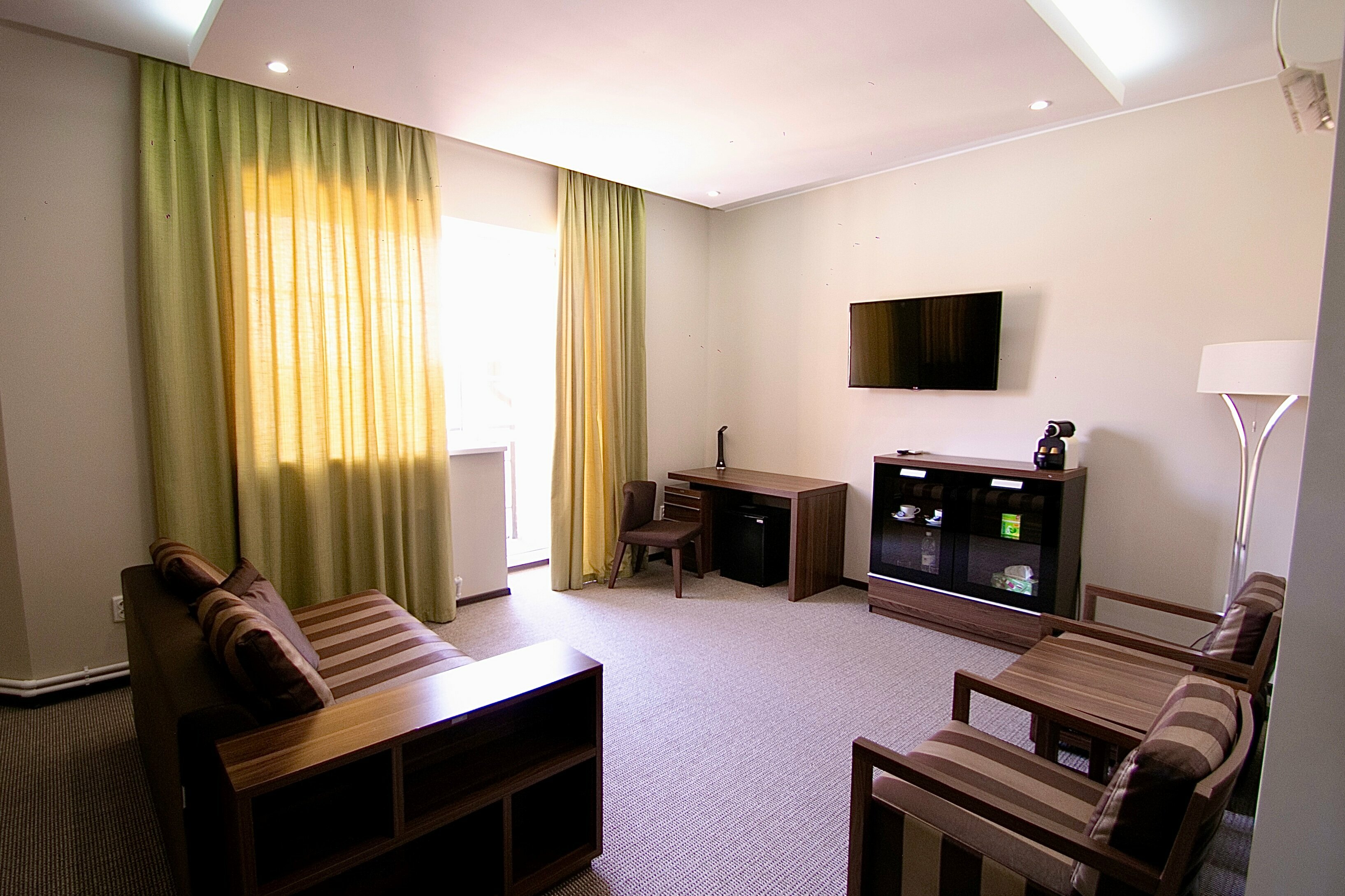 Двухместный номер Делюкс с 1 кроватью и балконом