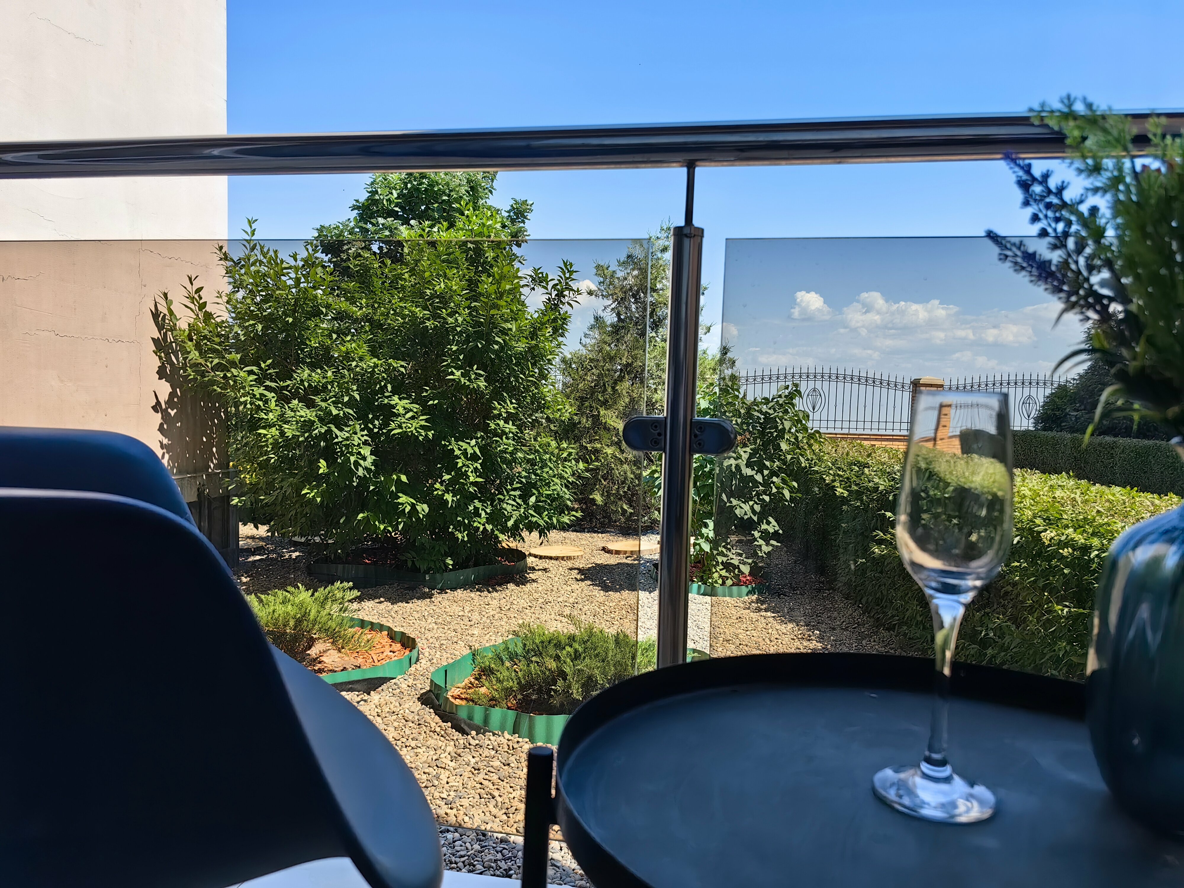 Семейный номер с видом на море