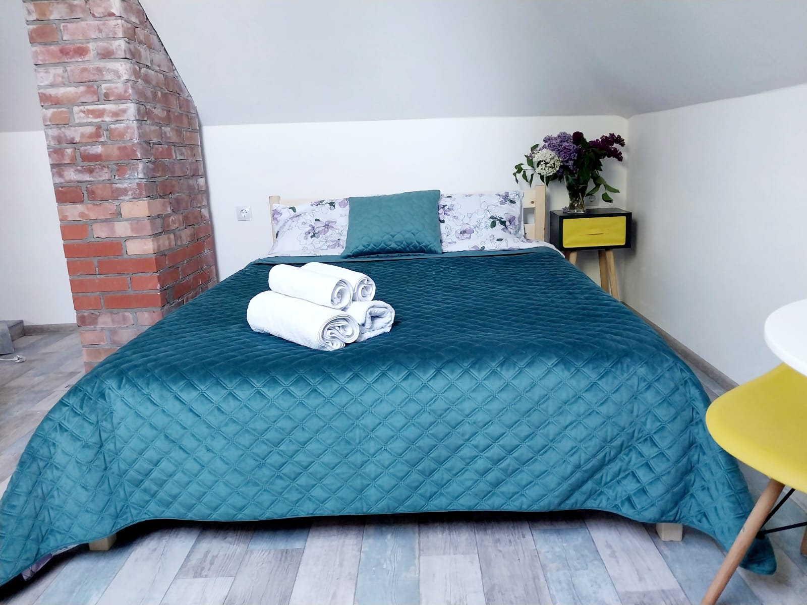 Двухместный номер, с видом на залив. (МАНСАРДА)