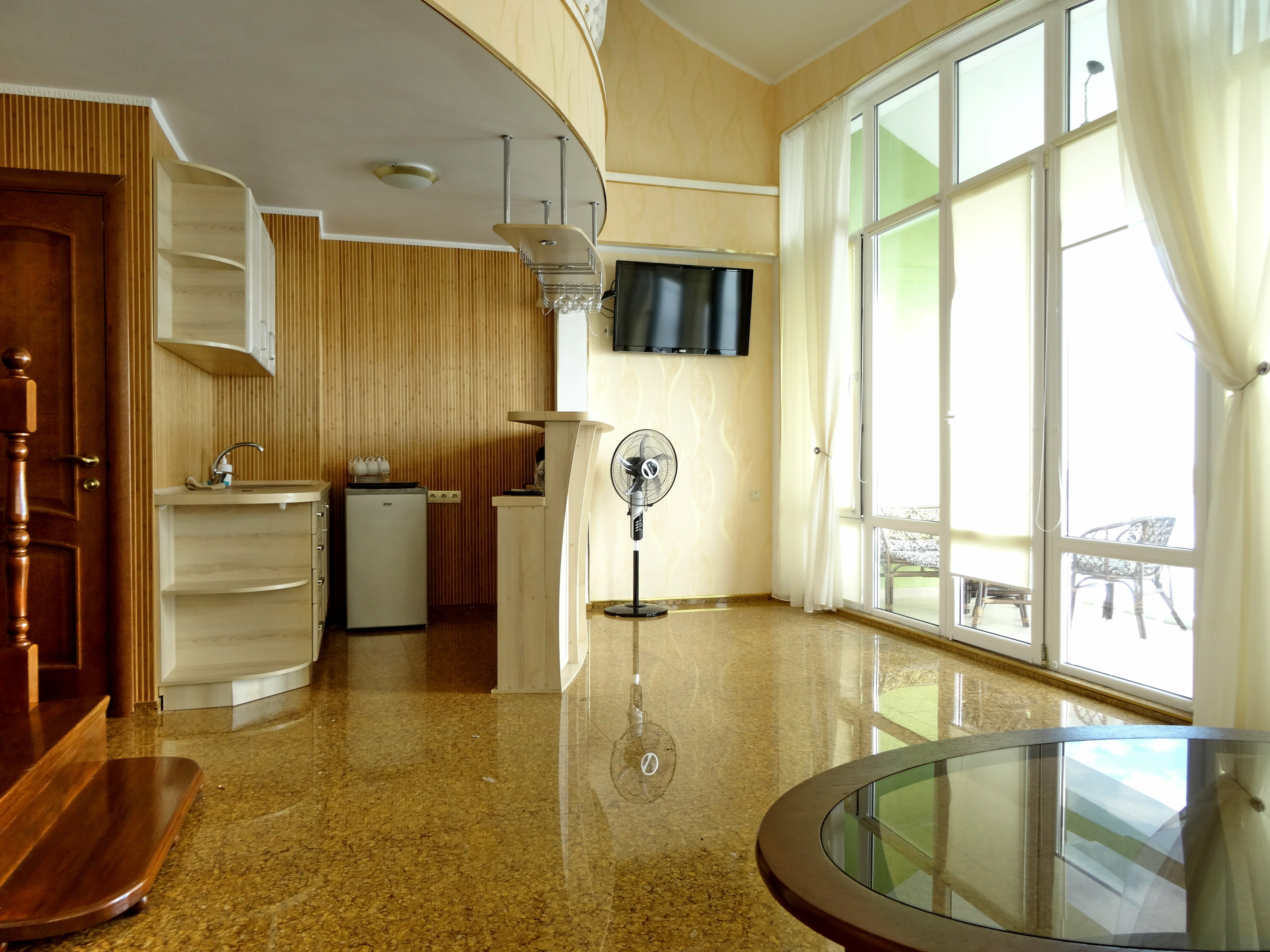 Люкс с видом на море