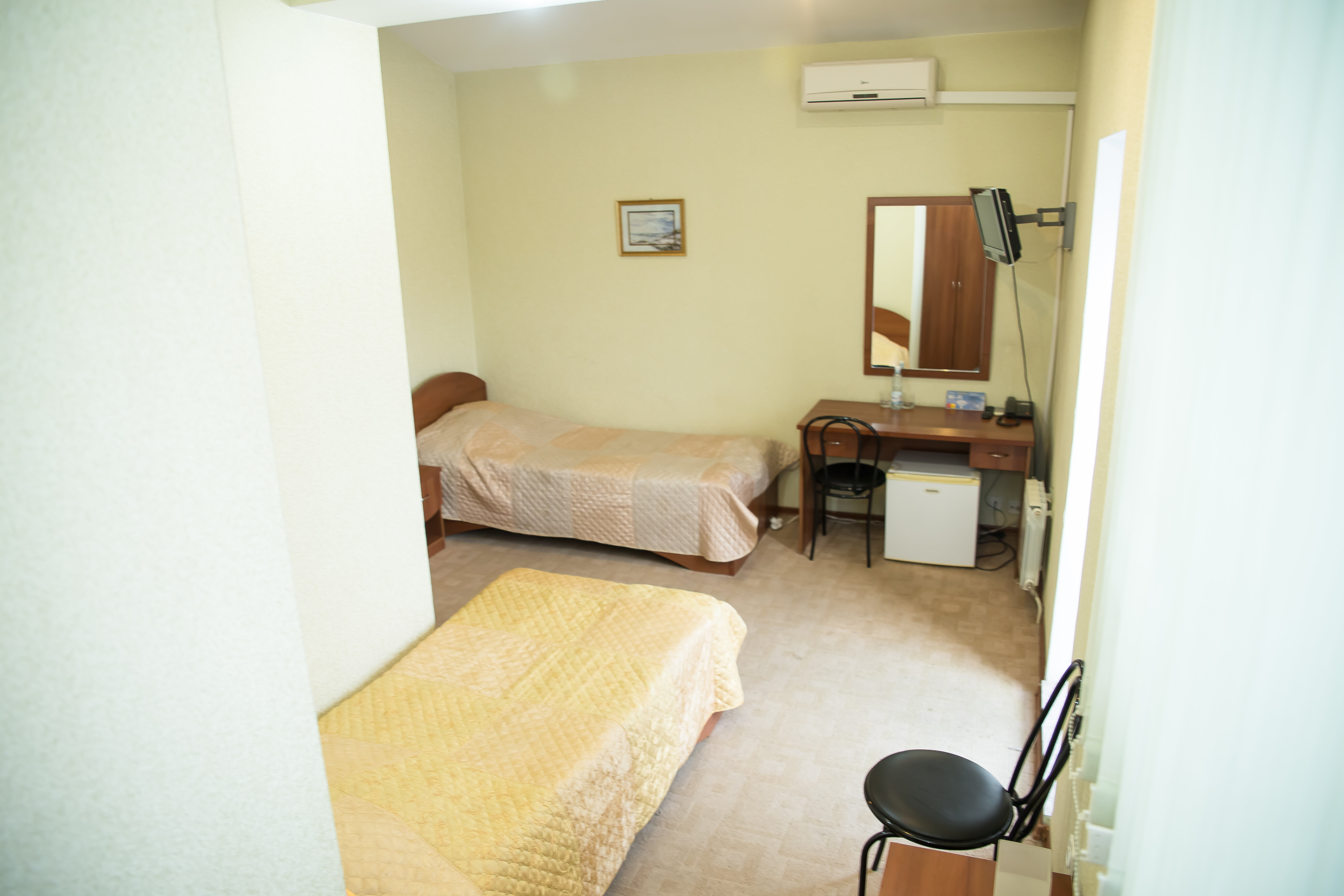 Двухместный номер с 2 отдельными кроватями и балконом