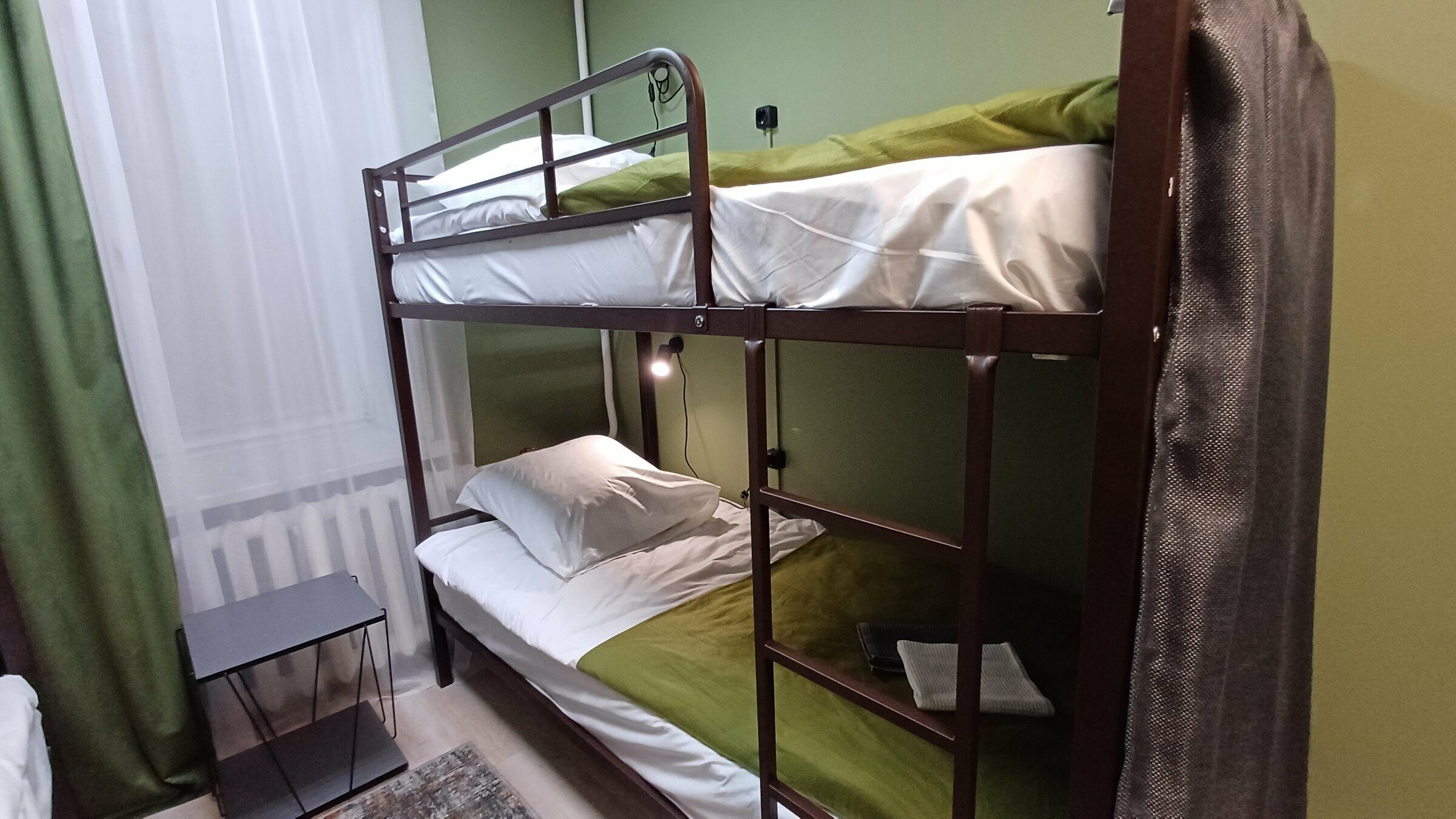 Общий 4-местный номер для мужчин и женщин