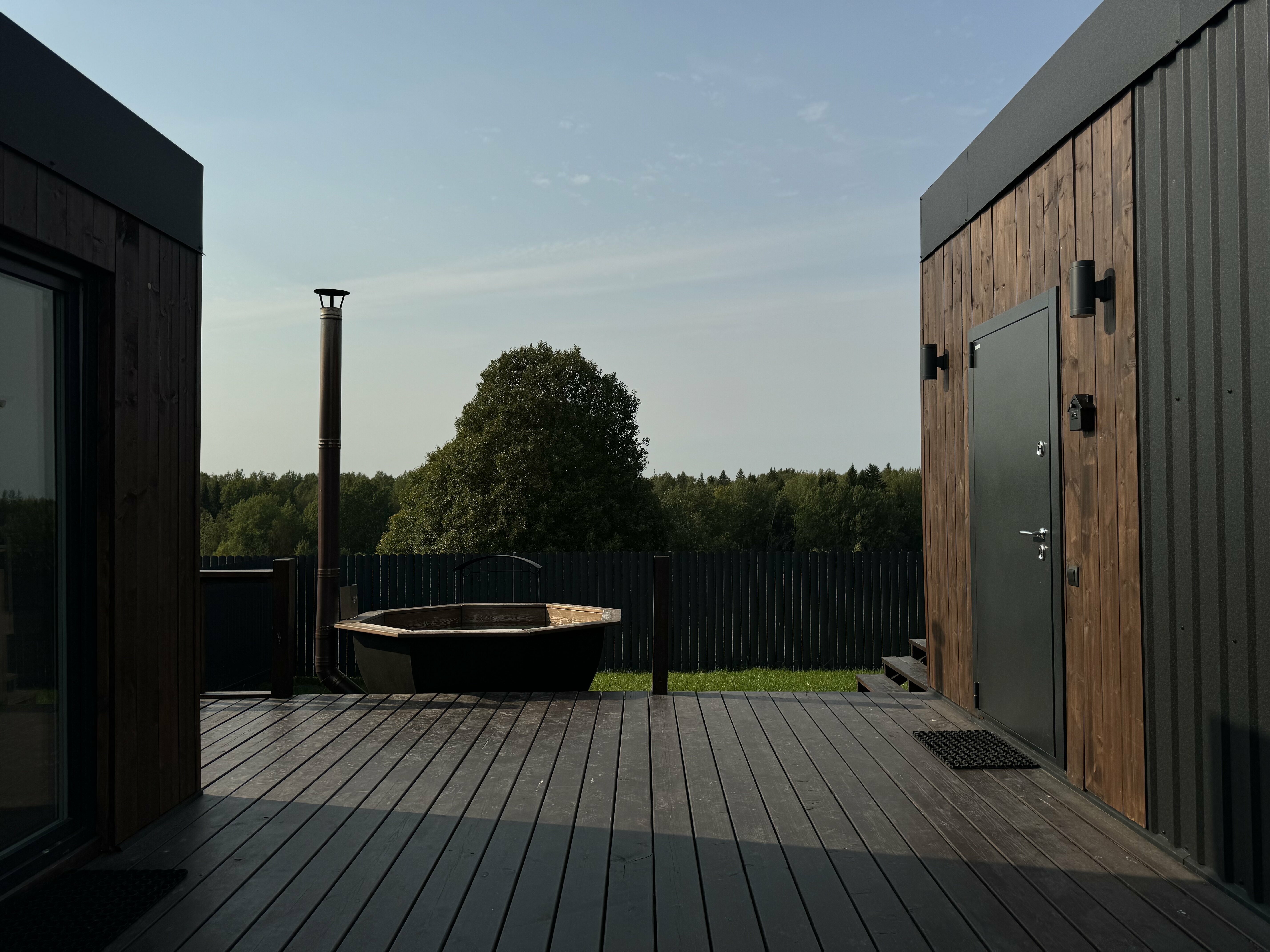 Дом с видом на лес