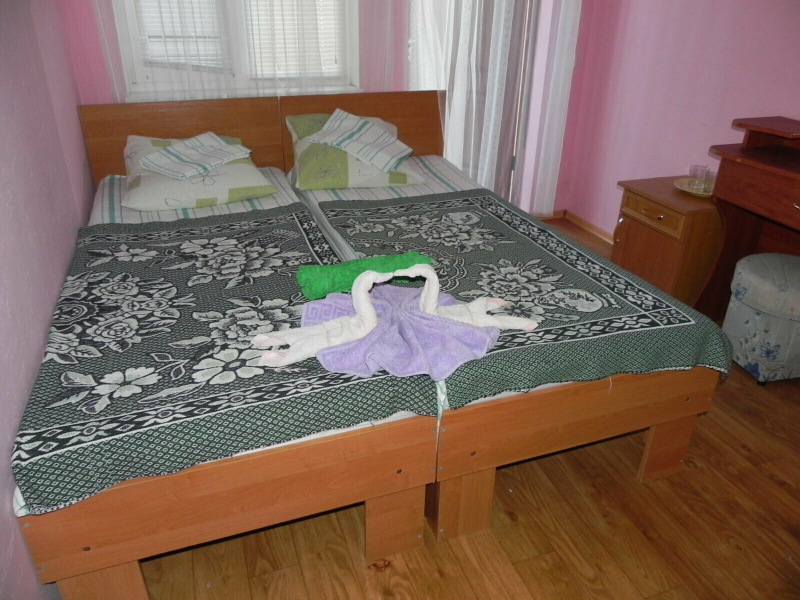 ДВУХ МЕСТНАЯ С ТЕРРАСОЙ