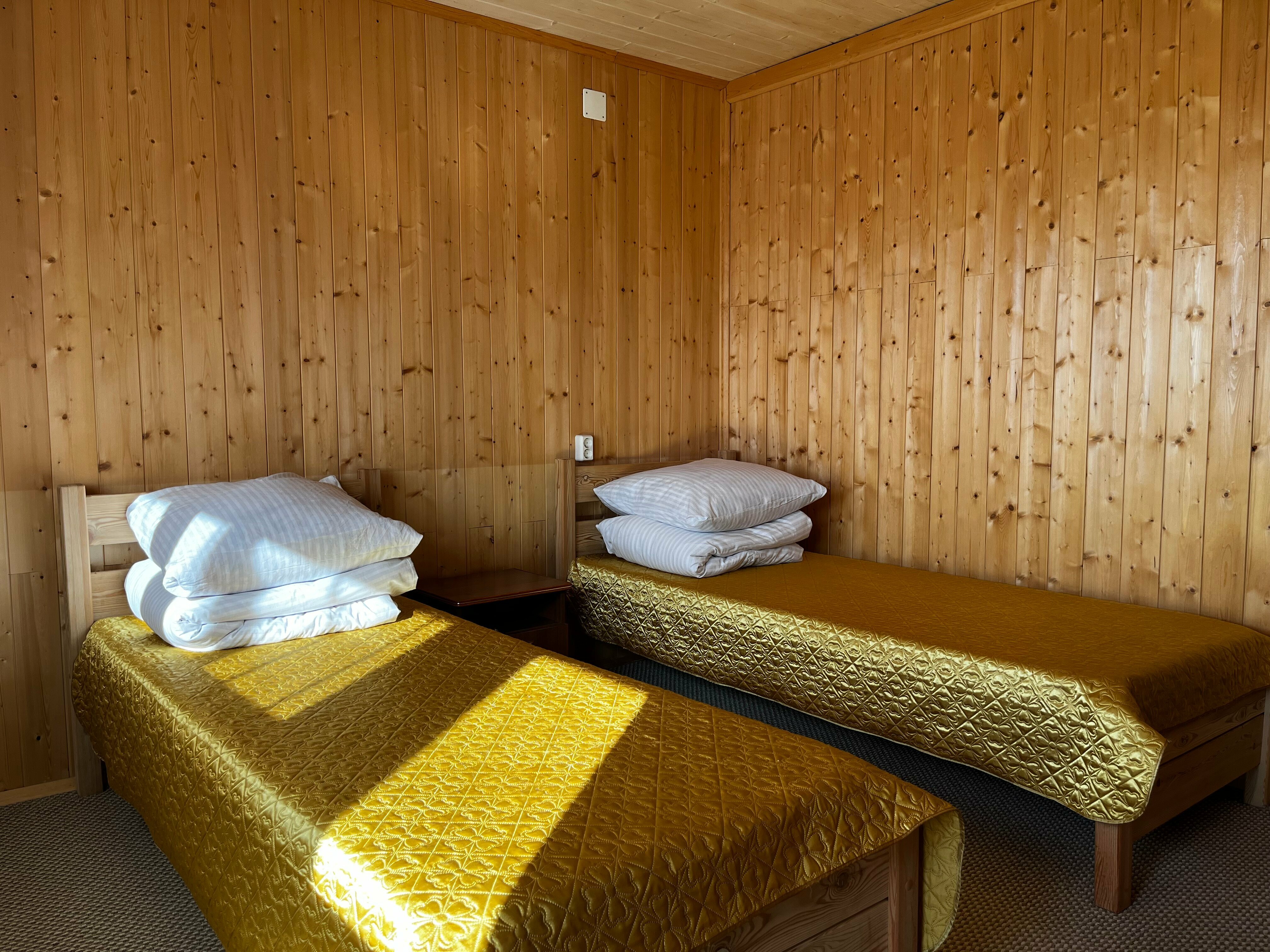 Двухместный номер с 2 отдельными кроватями и душем