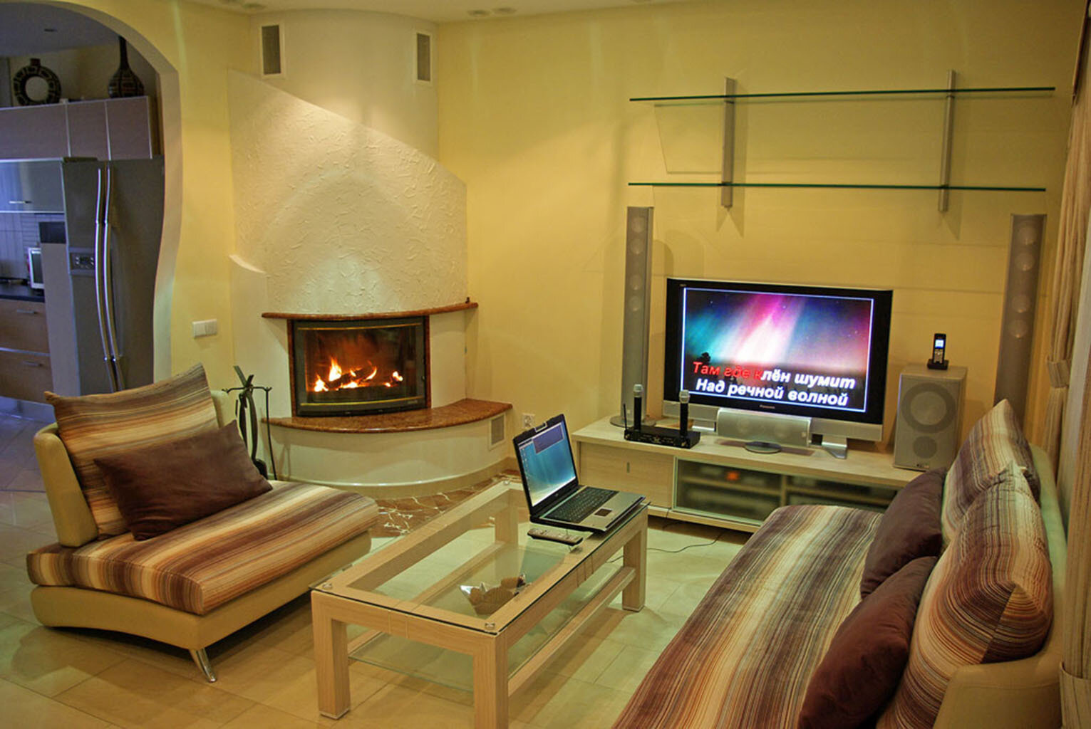 "Из Дома в Дом" Апартамент №1 с кроватью king size, санузлом и кухонной техникой  22 м2