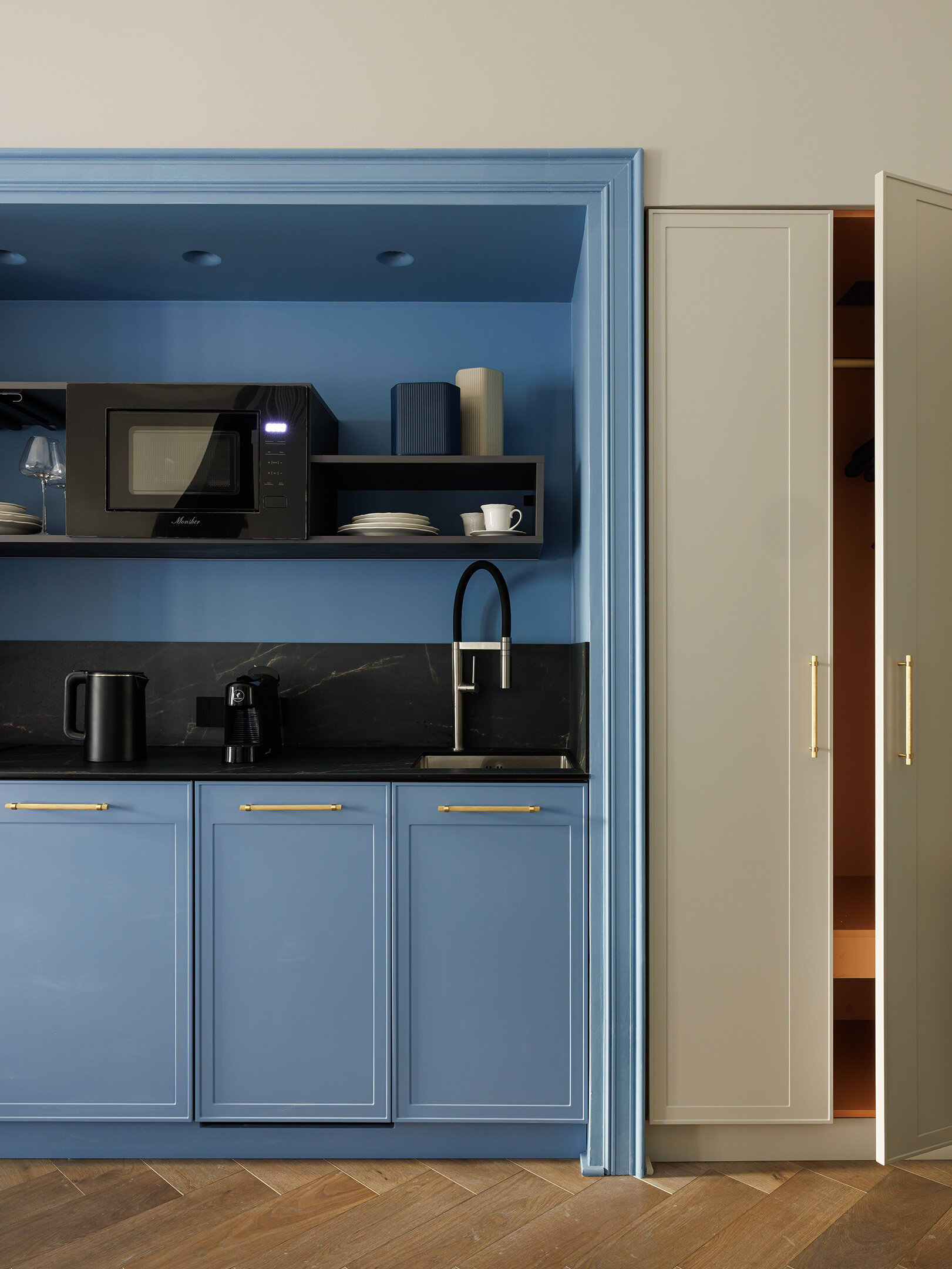 Двухуровневая студия