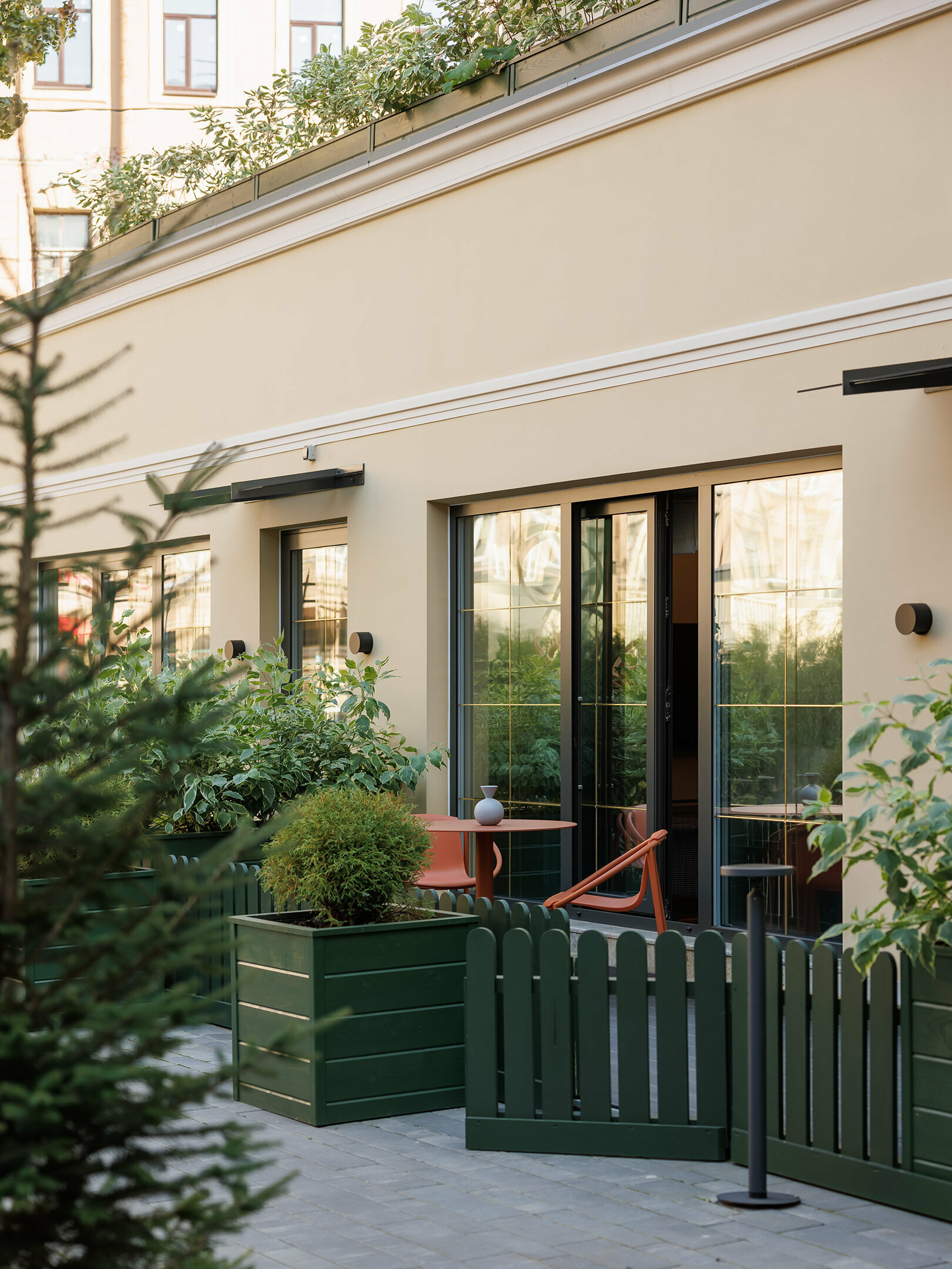 Вилла с видом на Патио