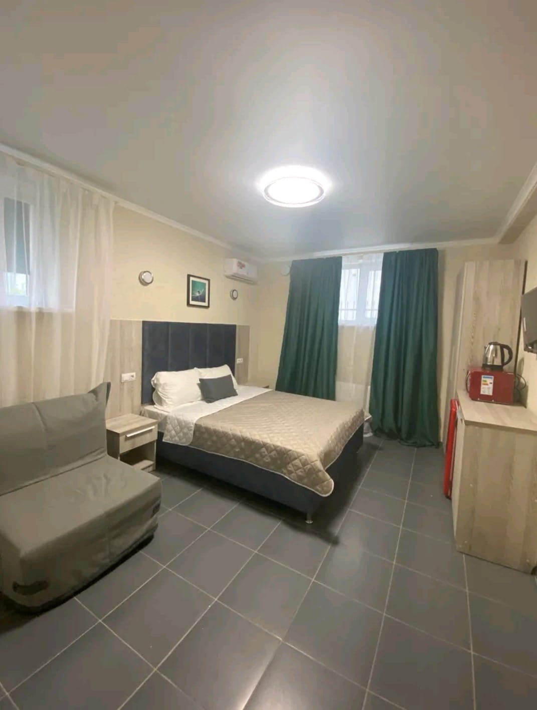 Бюджетный трехместный номер