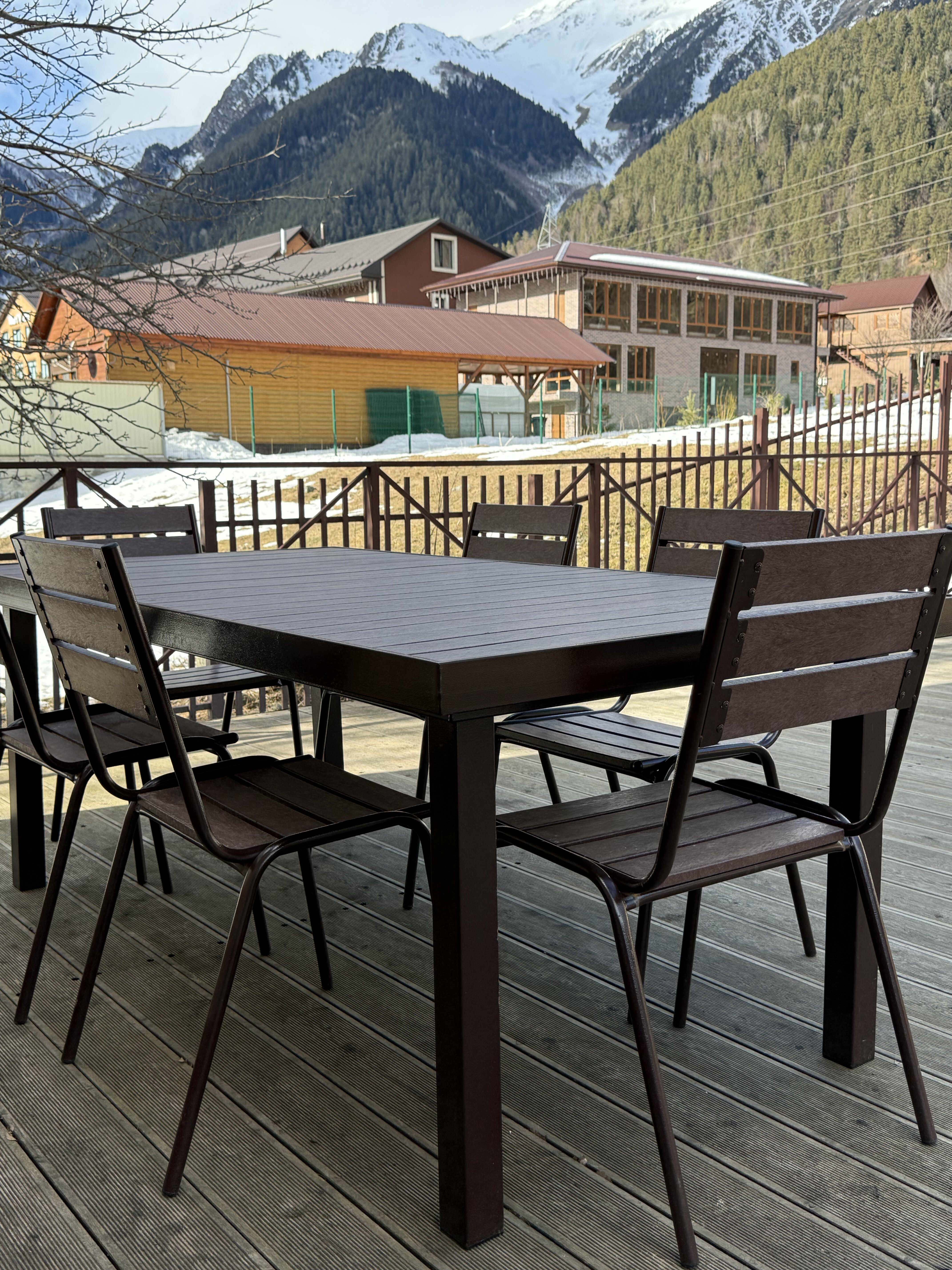 Дом с видом на горы