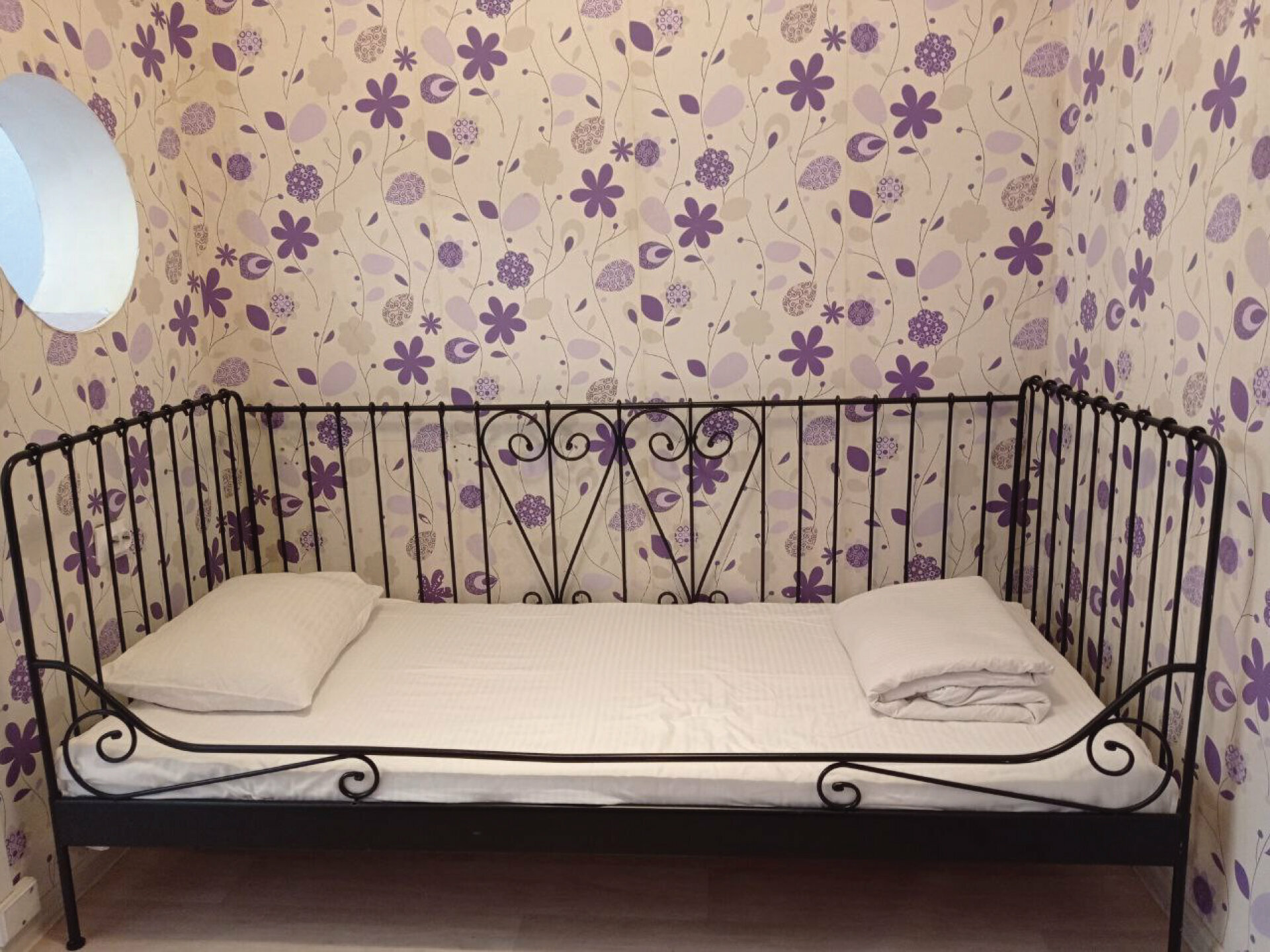 Трехместный номер эконом-класса