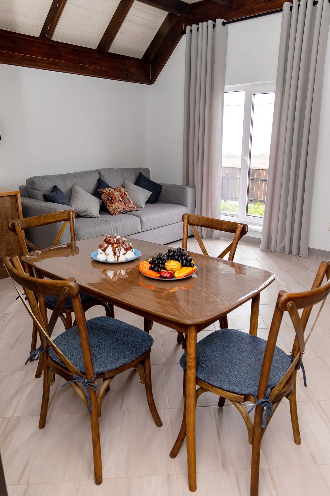 Дом с видом на море