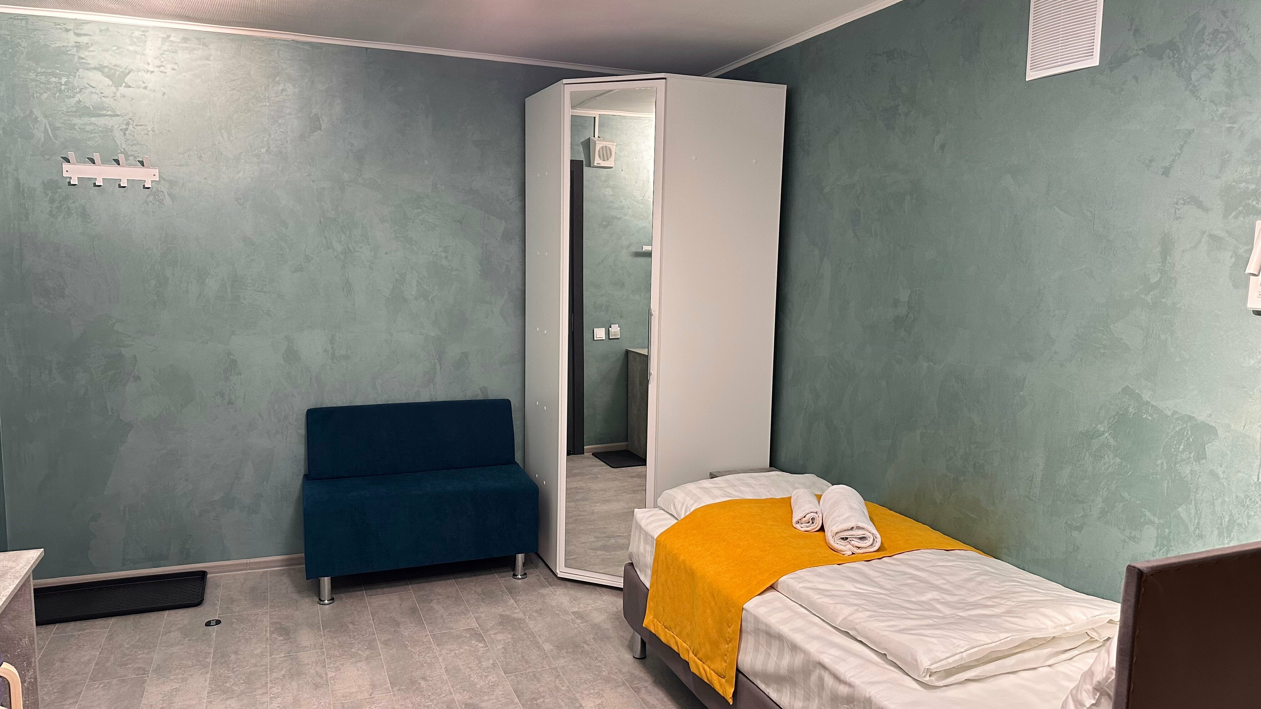 Бюджетный трехместный номер