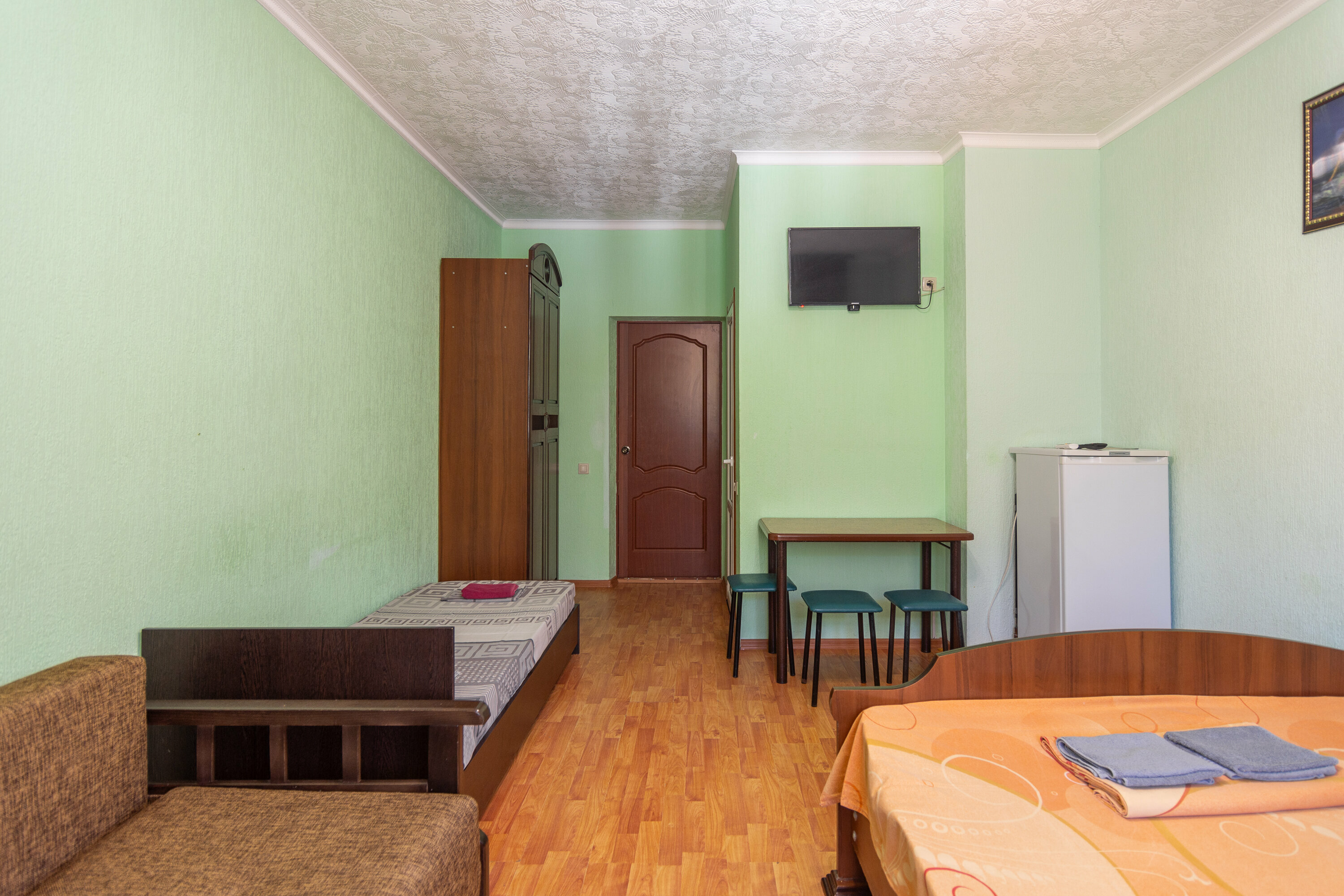 Семейный номер с видом на горы