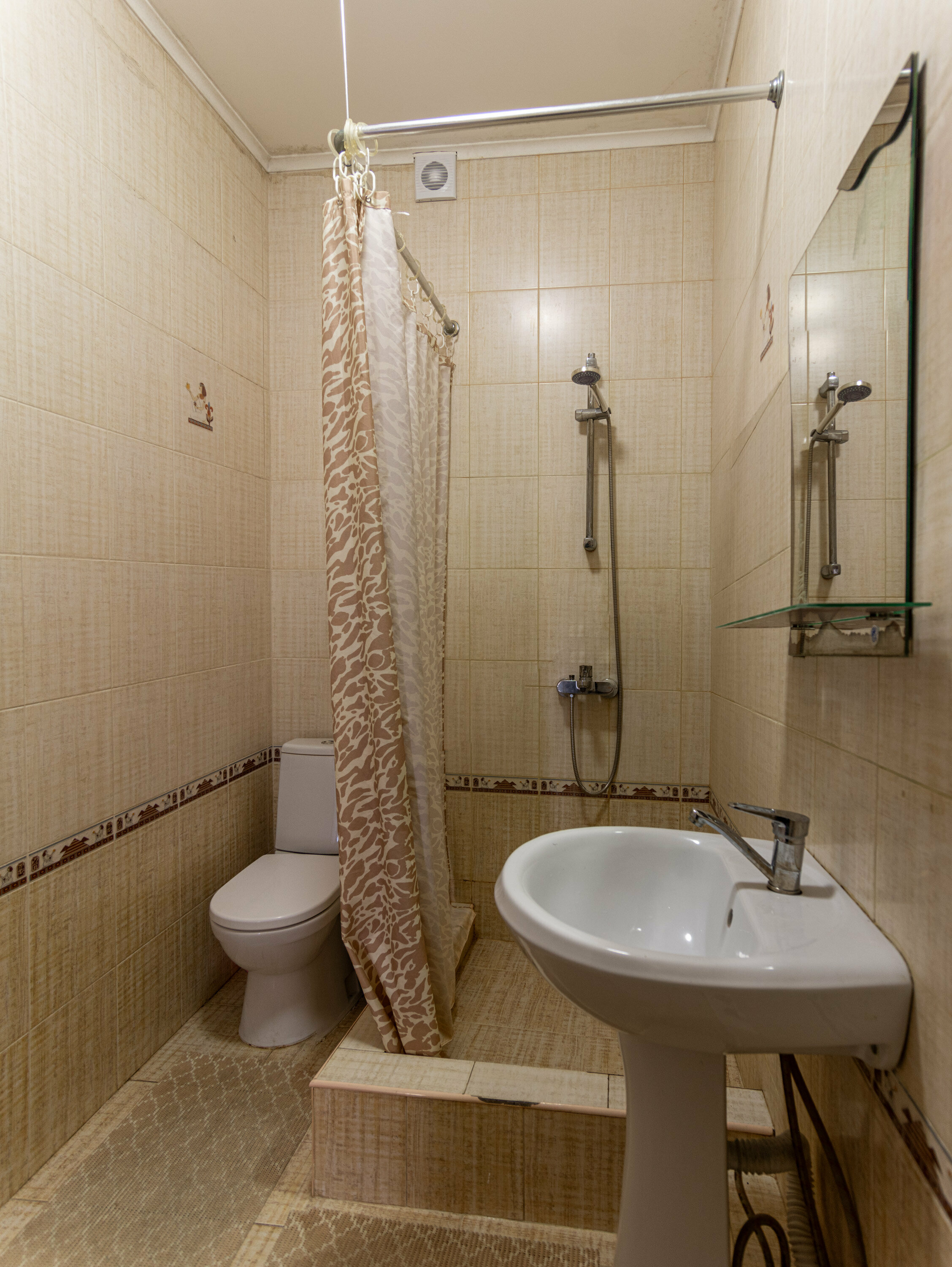 2хкомнатный  3хместный номер эконом