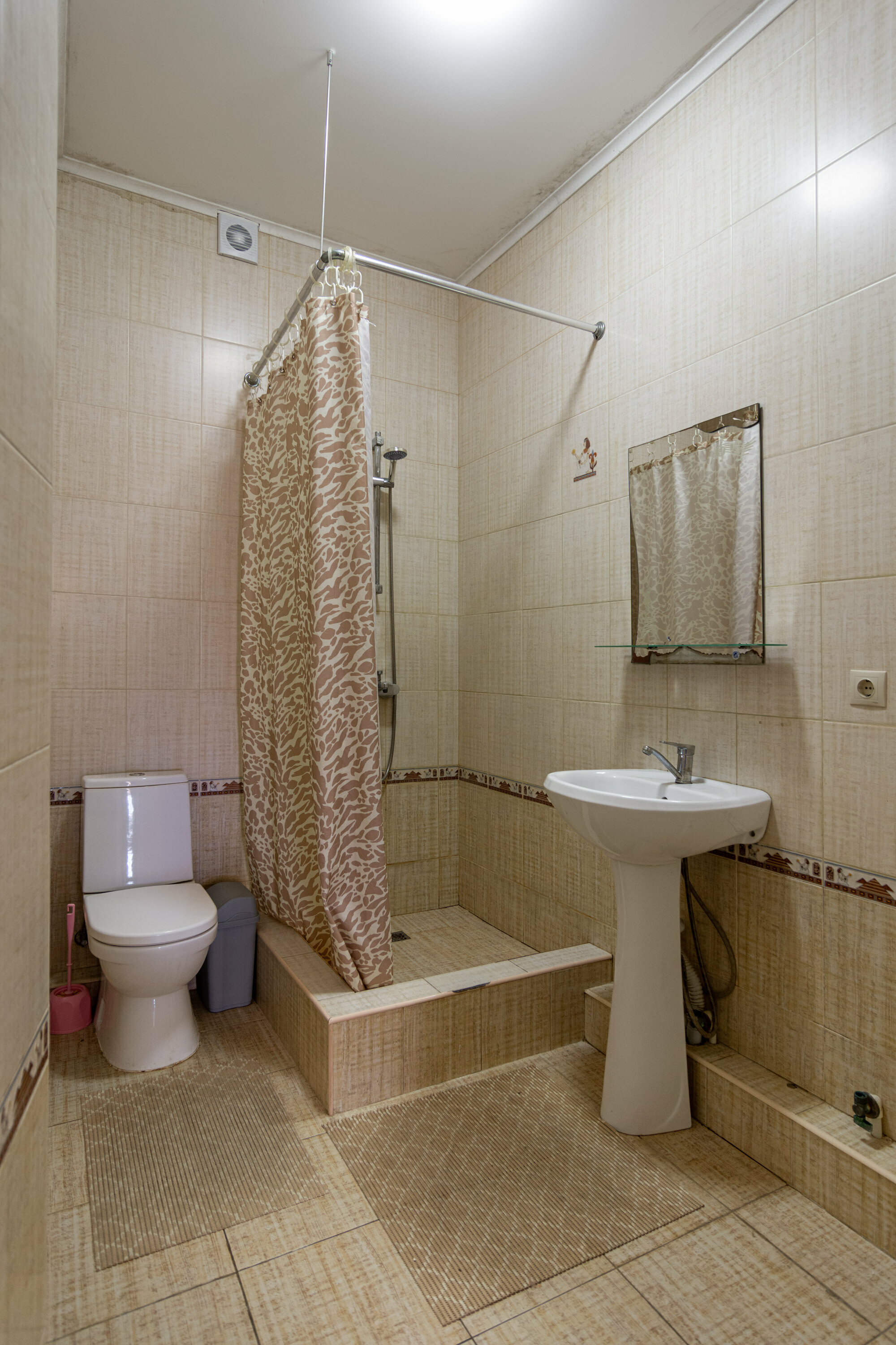 Двухместный номер эконом-класса с 1 кроватью