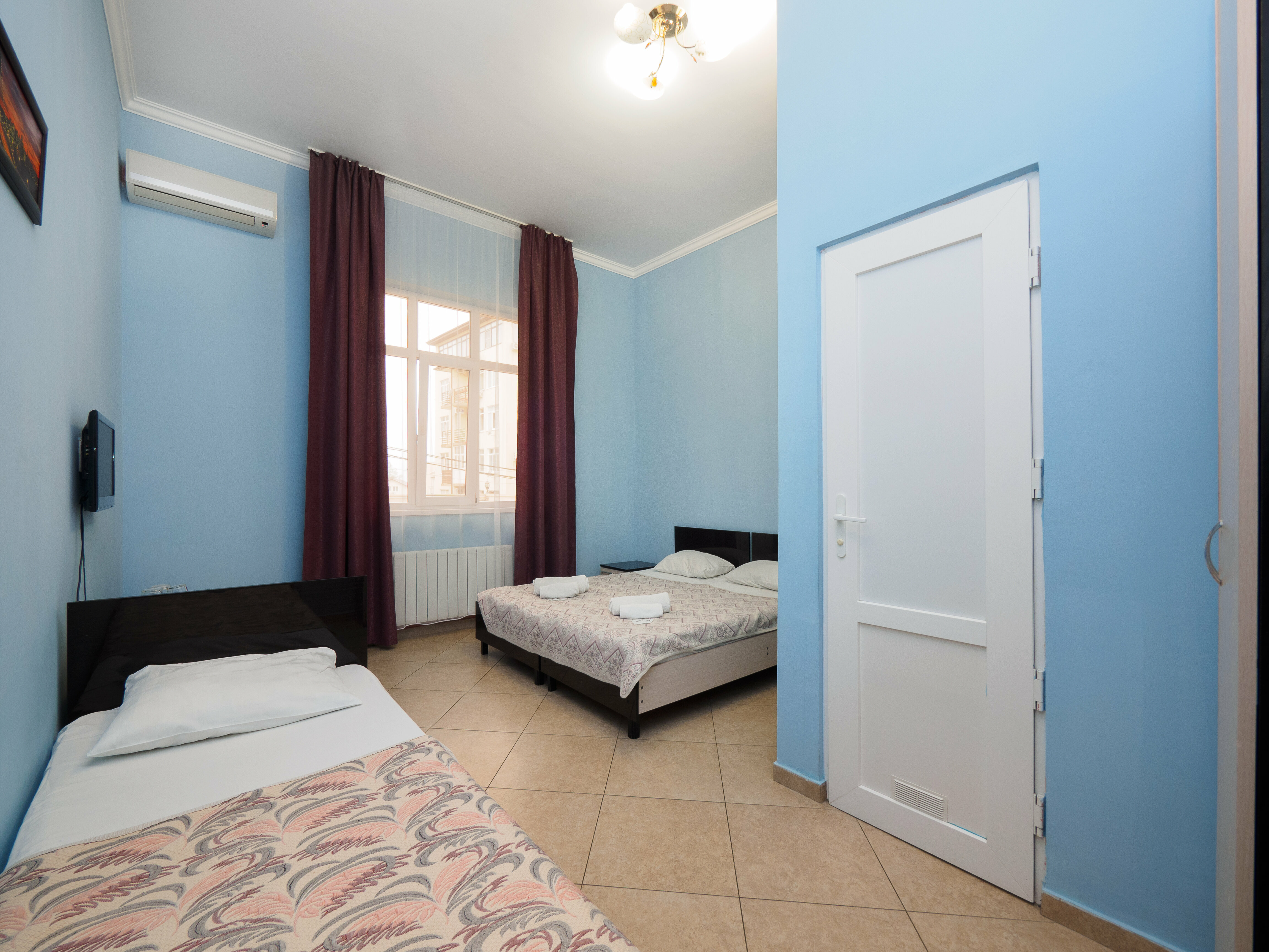 Бюджетный трехместный номер