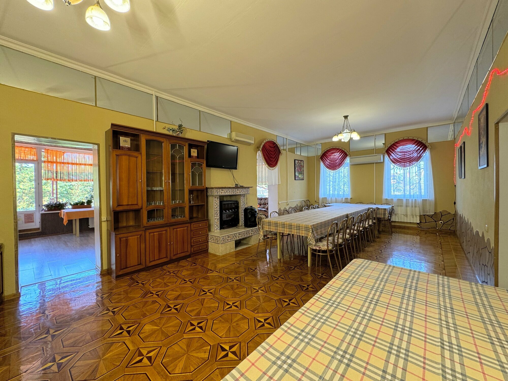 Ливерпуль коттедж целиком