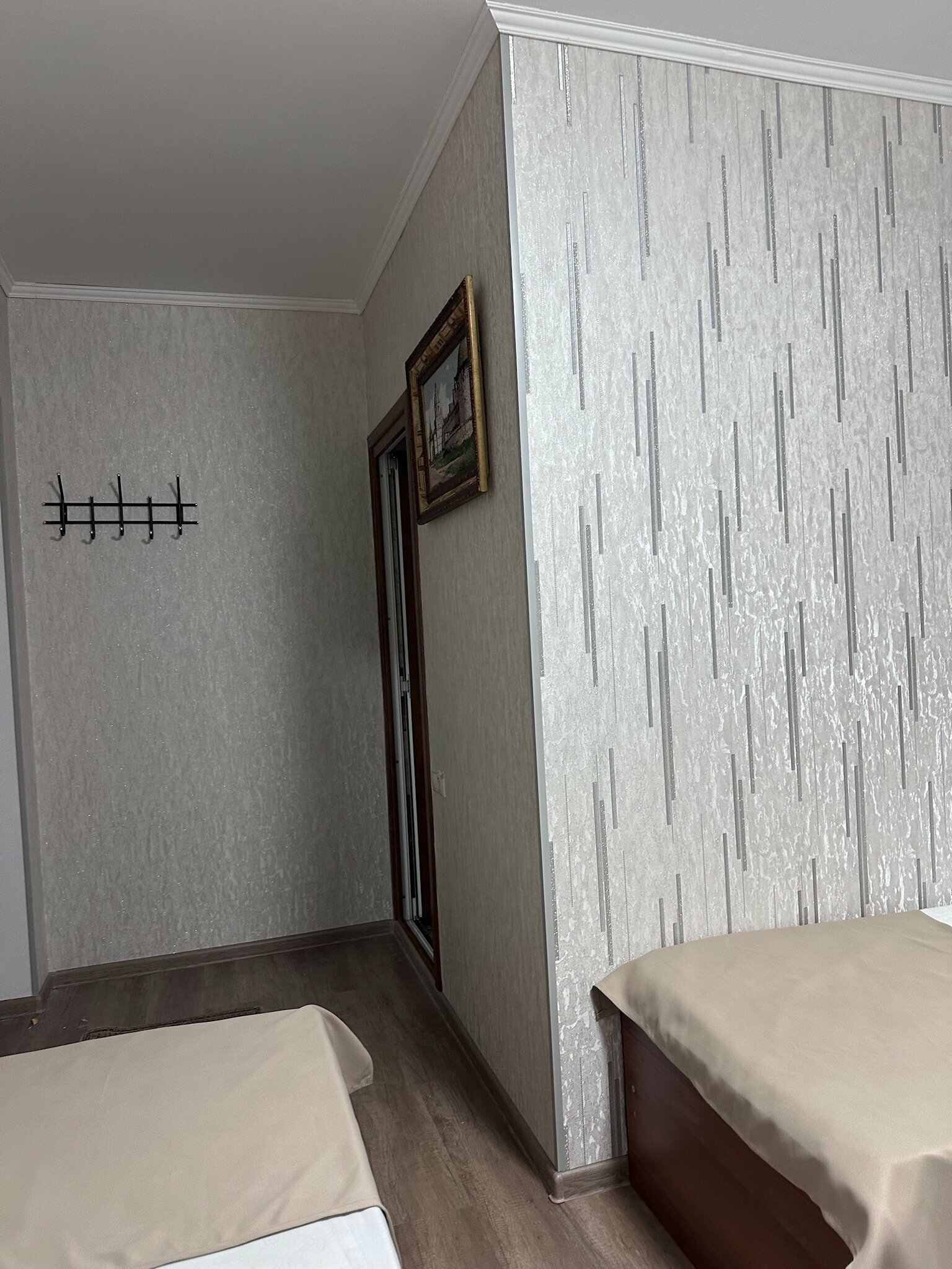 Трехместный номер с балконом