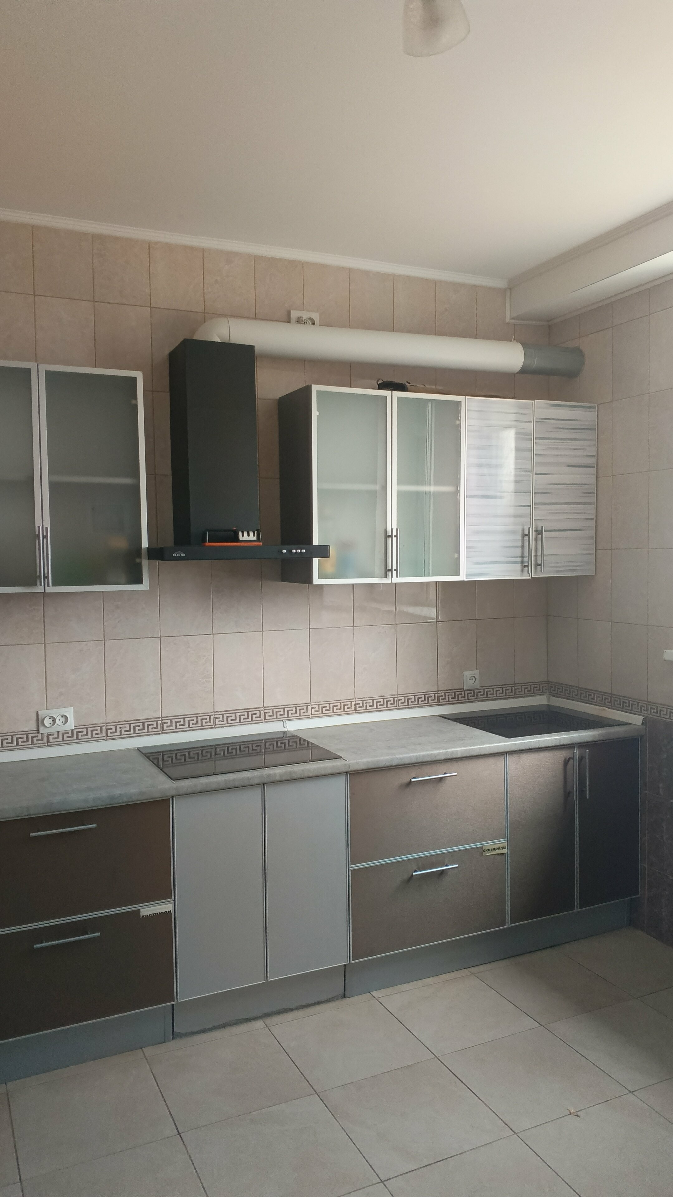 Кровать в общем 8-местном номере