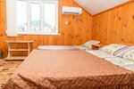 Четырехместный номер эконом-класса в Ника
