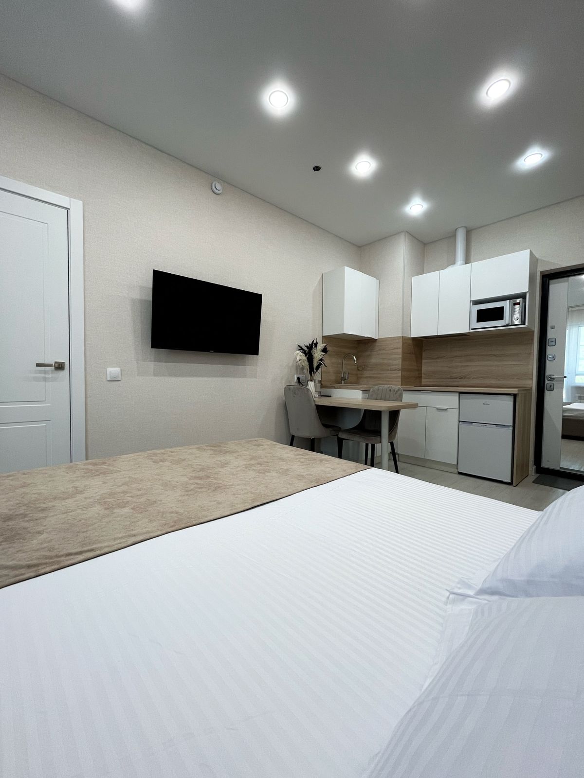 Номер-студия с балконом