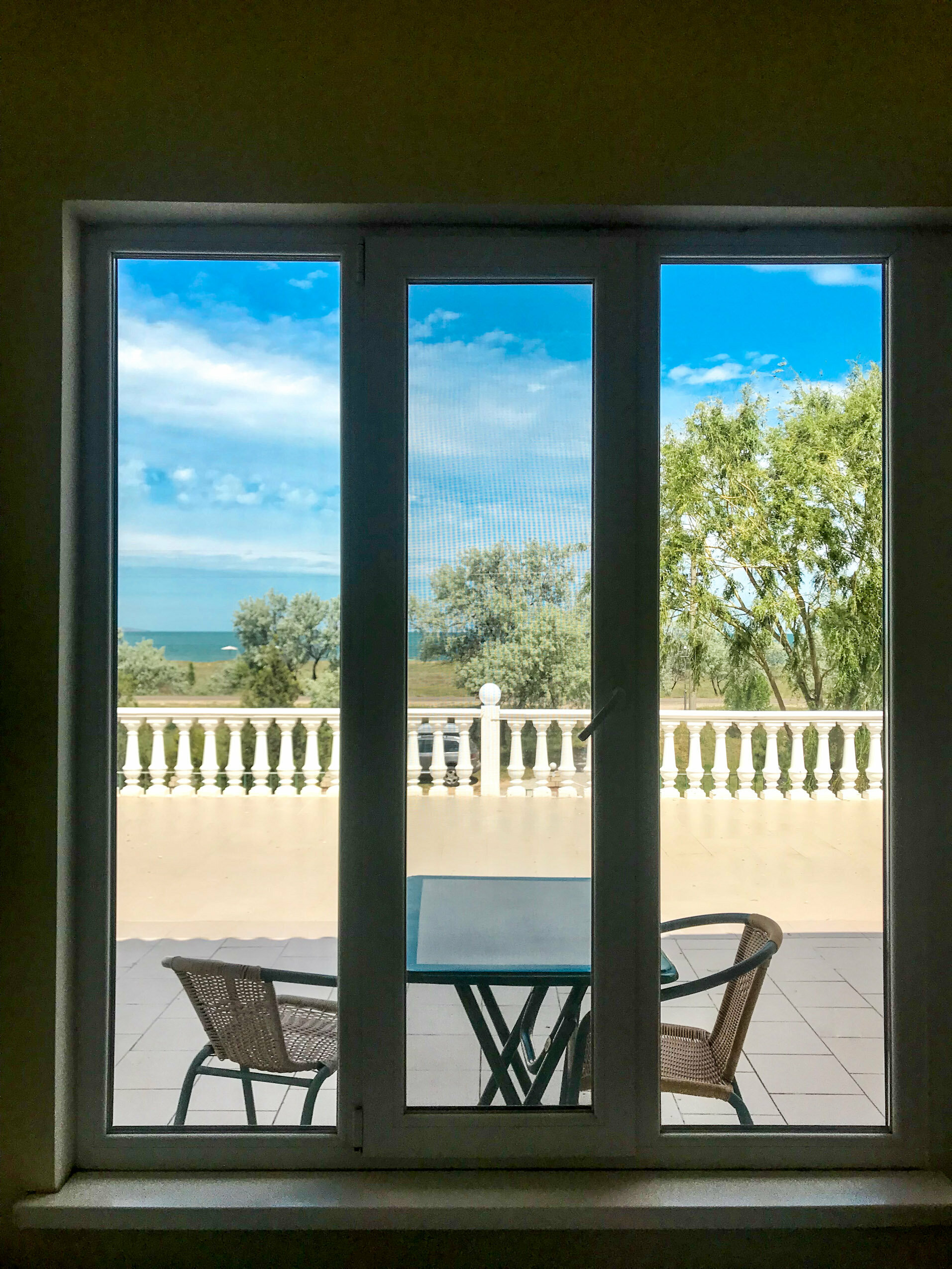 Трехместный номер с видом на море