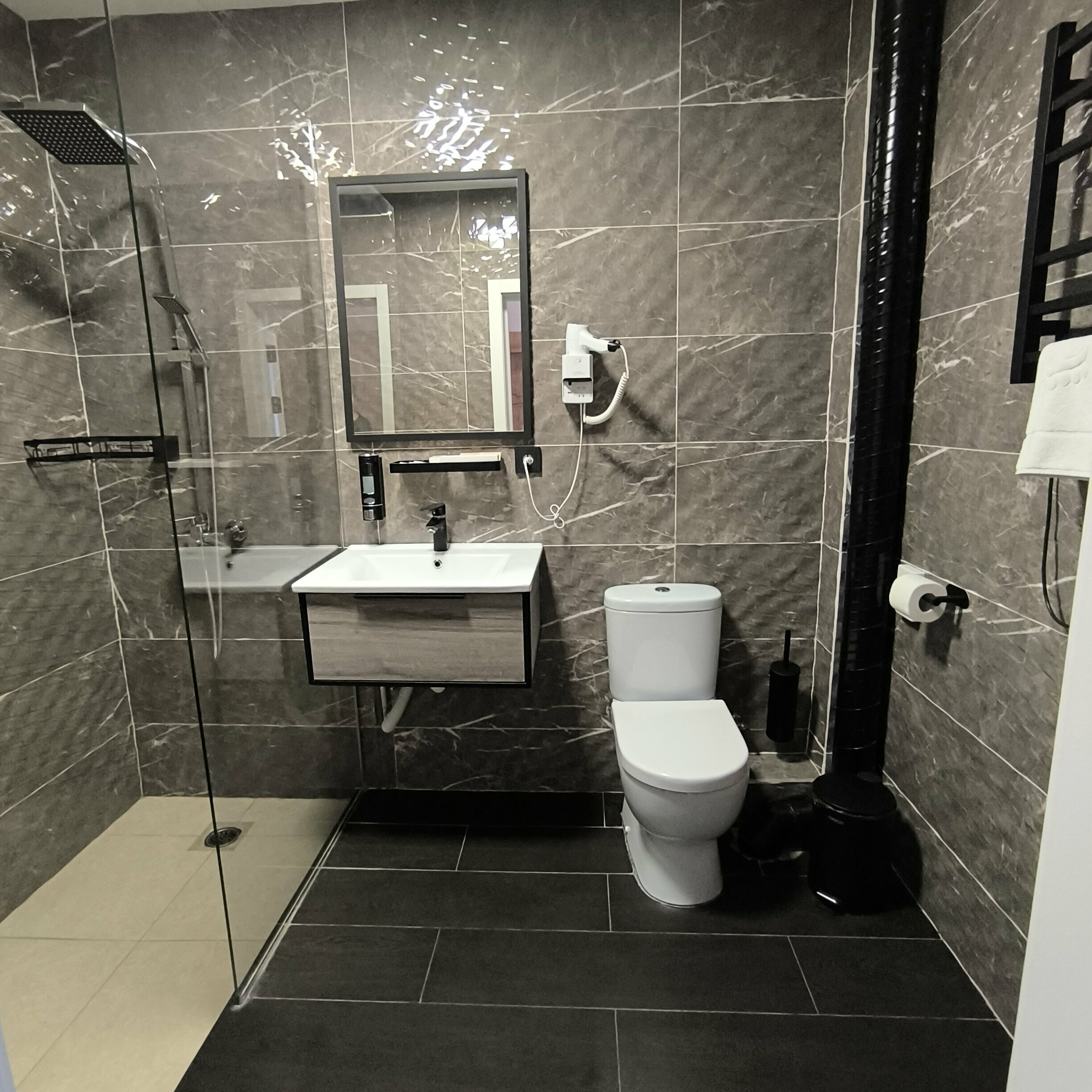 Двухместный номер с 1 кроватью и видом на озеро