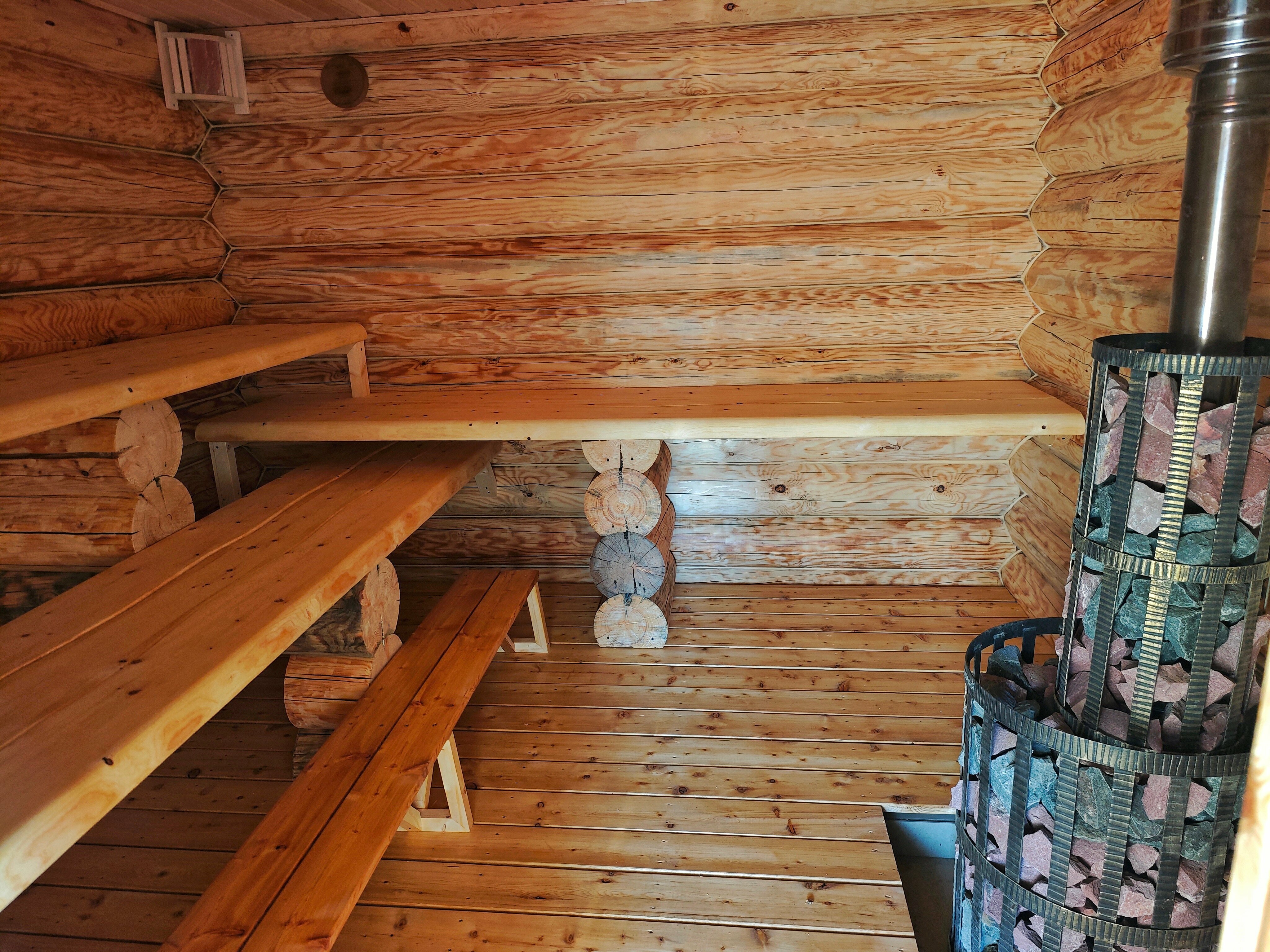 Дом с собственным бассейном