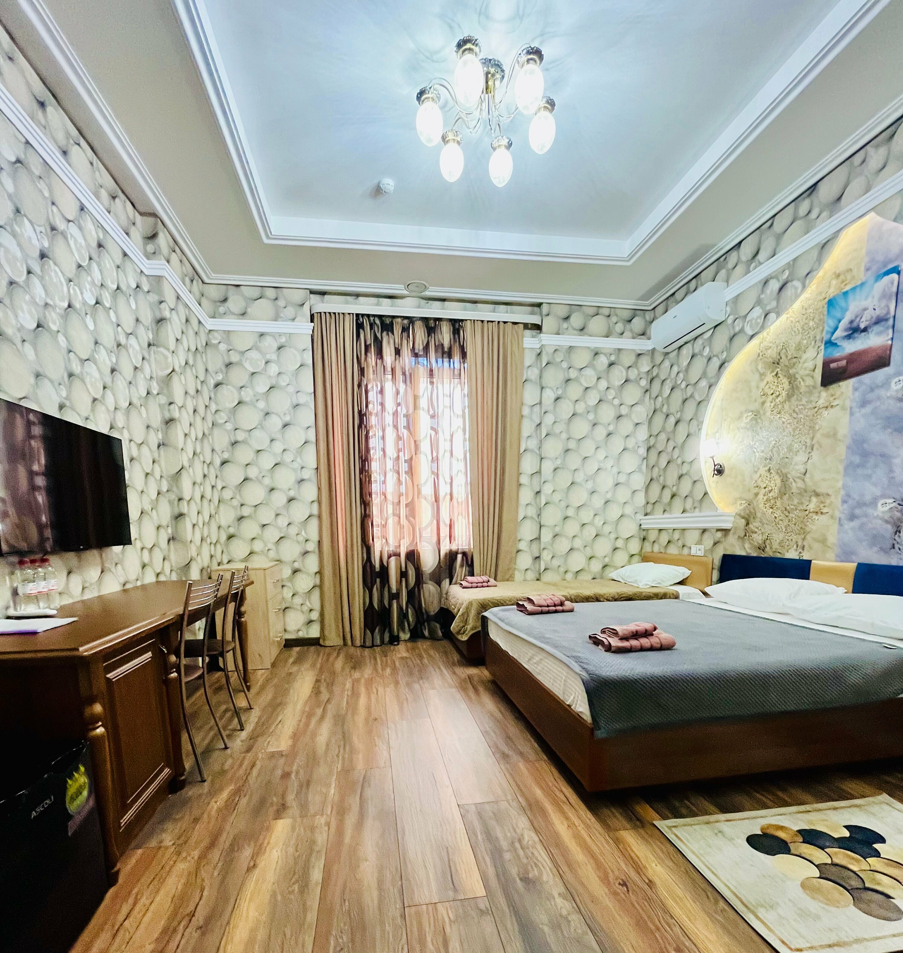 Трехместный улучшенный номер