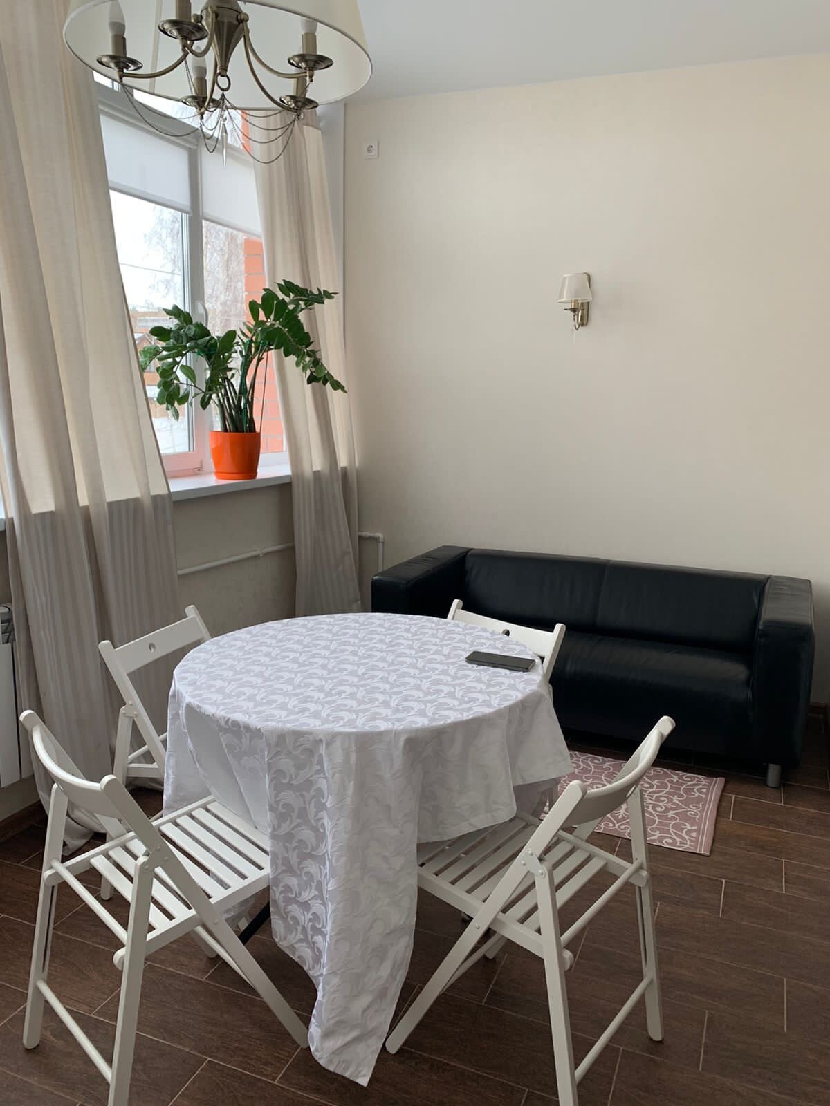 De-Luxe с кроватью размера «king-size» и балконом 