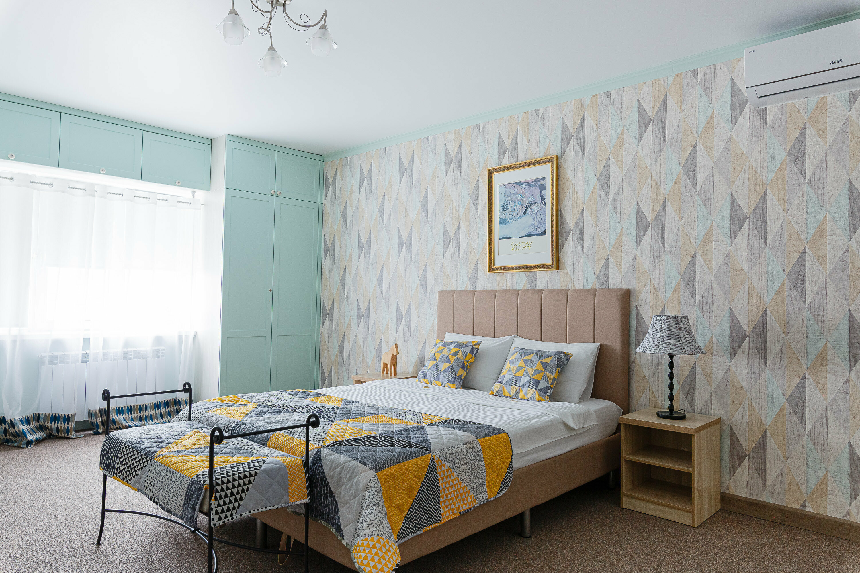 Большой двухместный номер с 1 кроватью