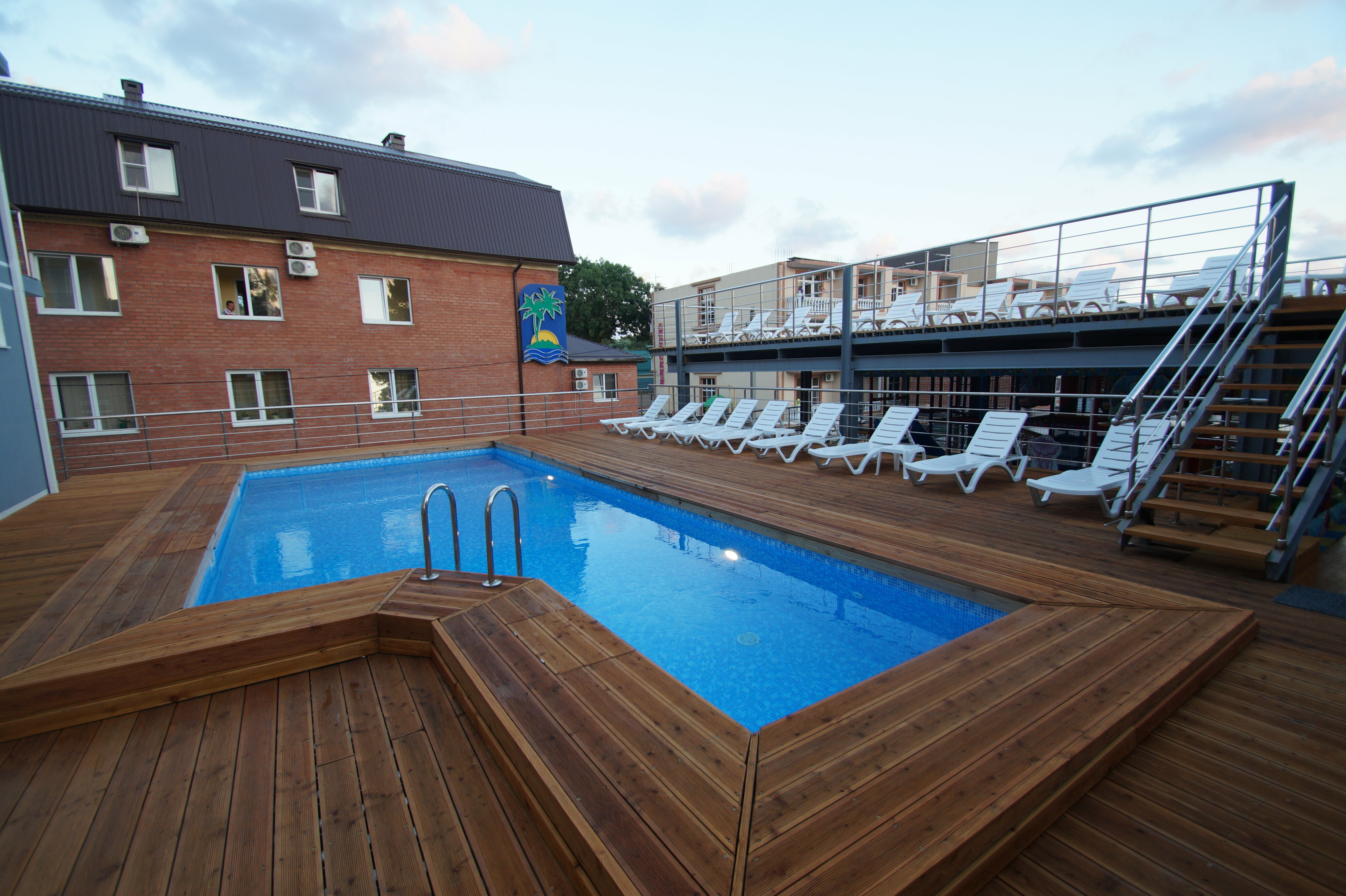 Двухместный номер с 1 кроватью и видом на бассейн