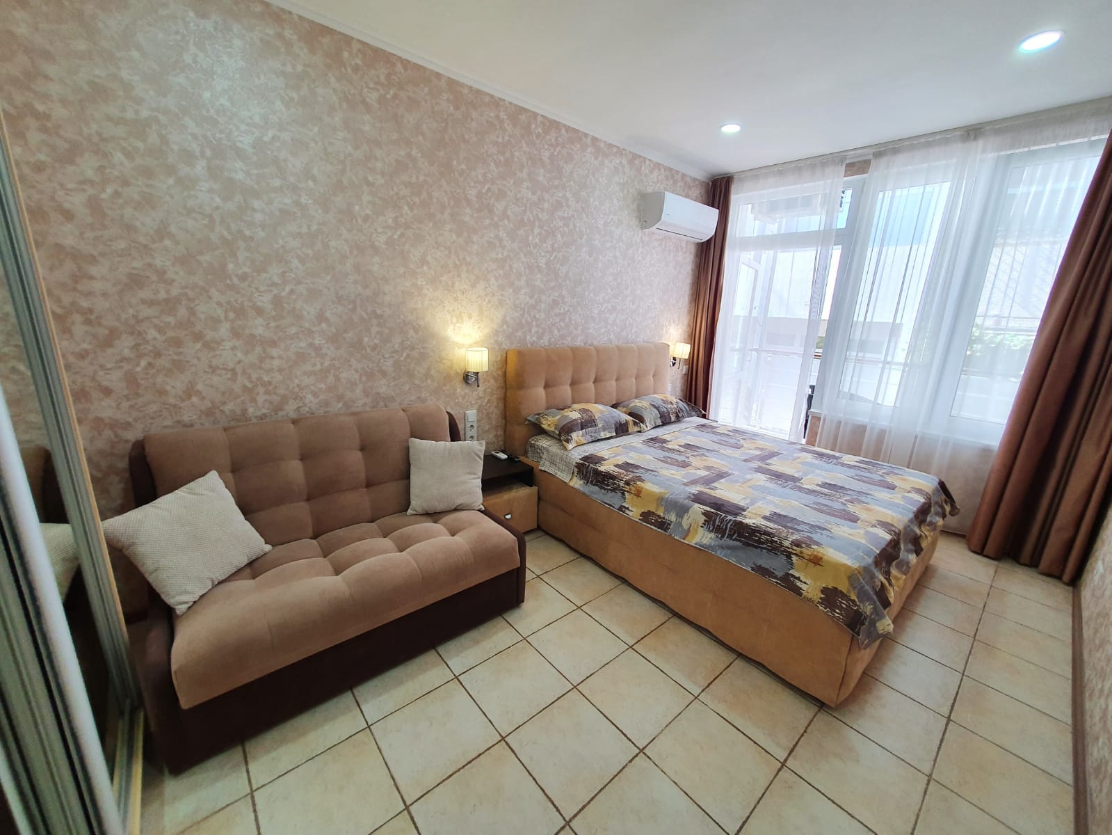 5й этаж вид на тихую улицу для 4х