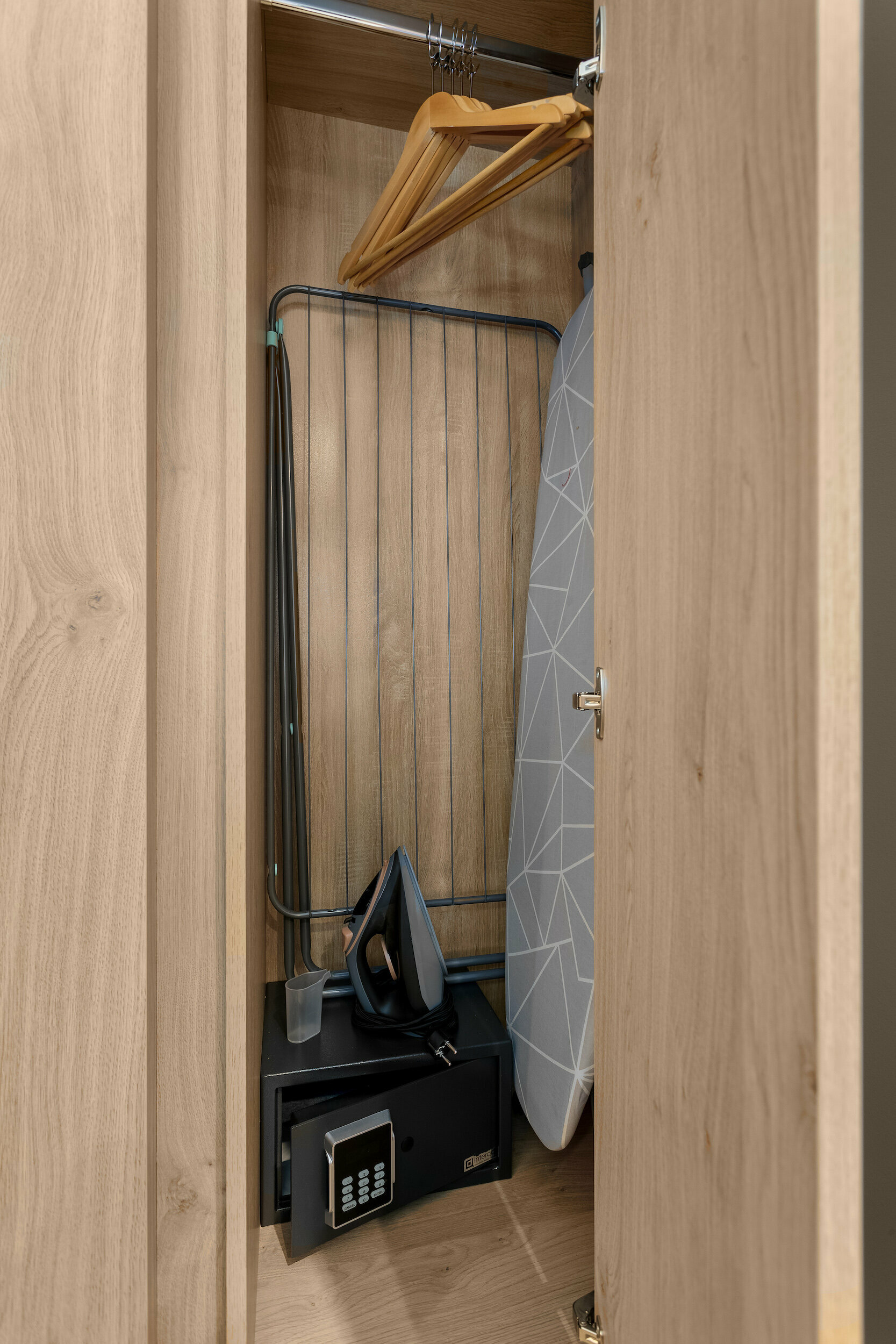 Улучшенный номер с кроватью размера «king-size»