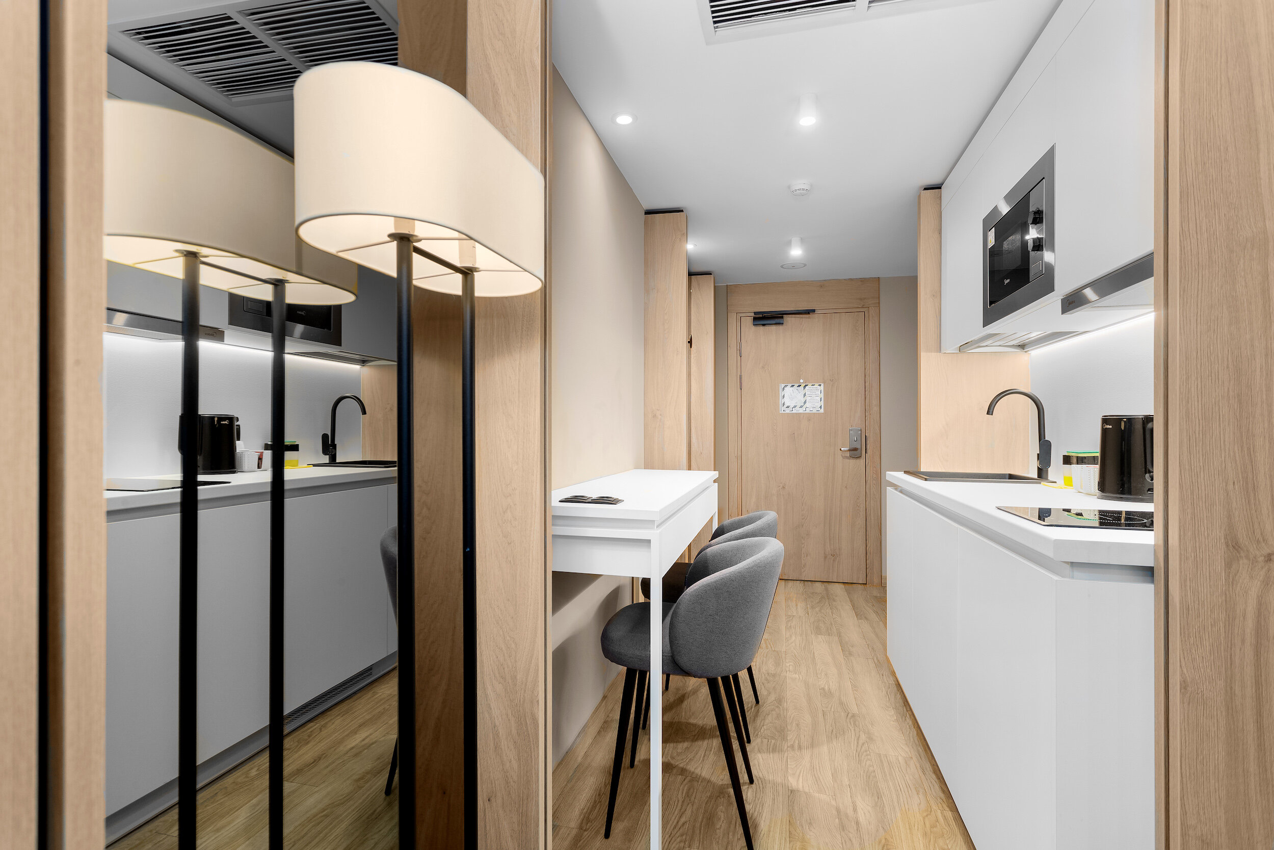 Улучшенный номер с кроватью размера «king-size»