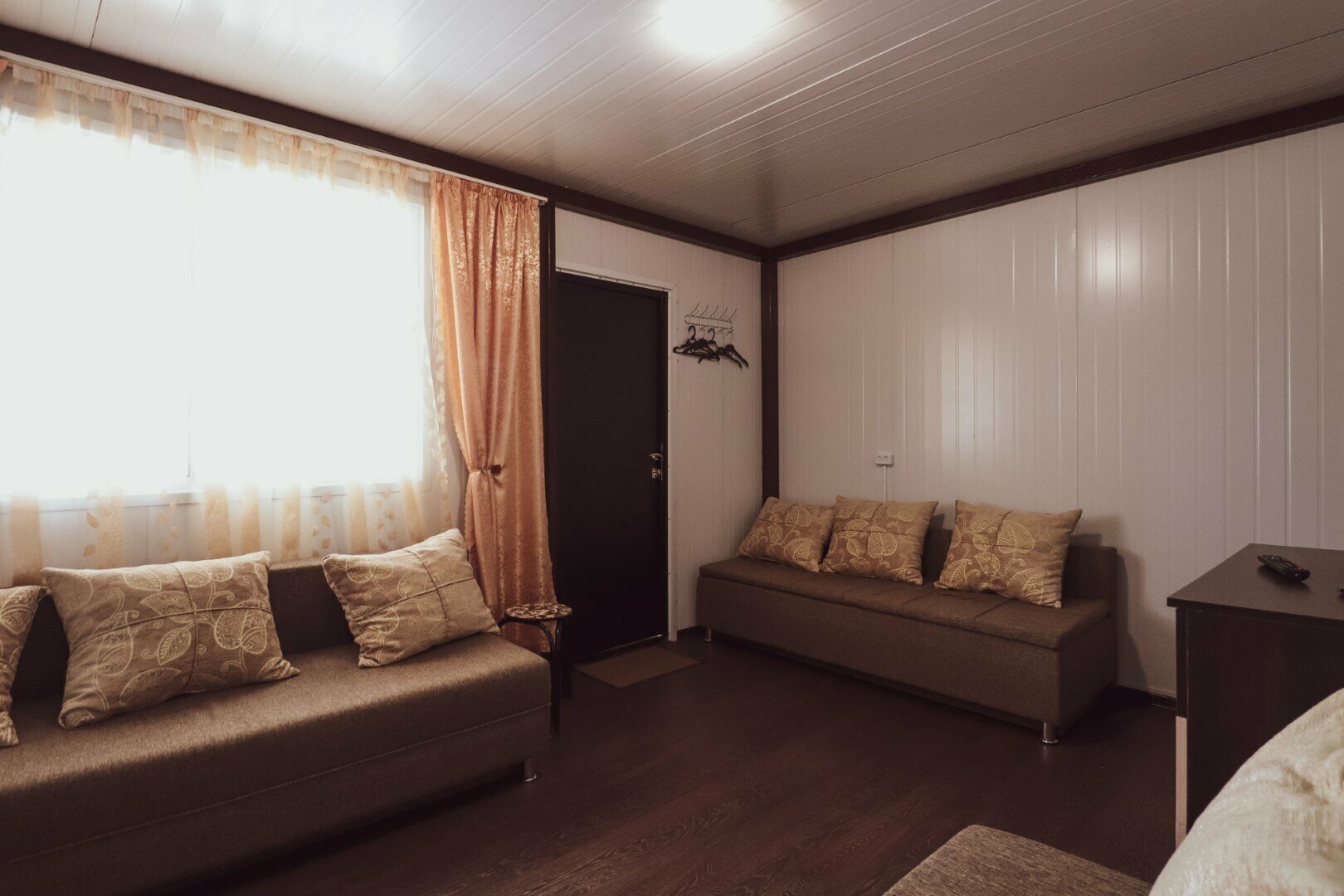 Шестиместный корпус