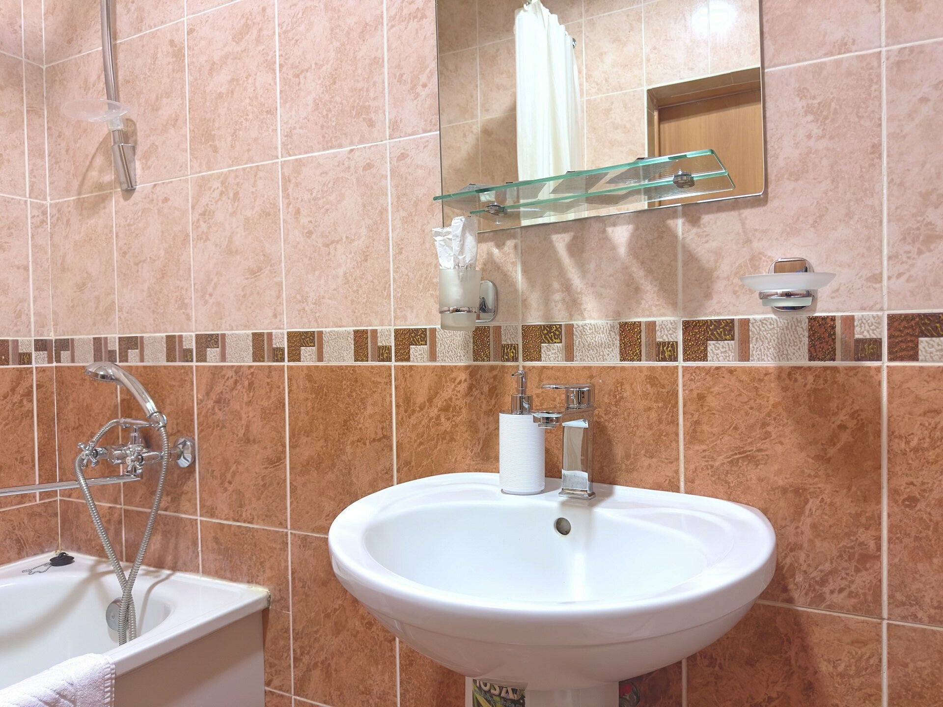 Улучшенный номер с кроватью размера «king-size»