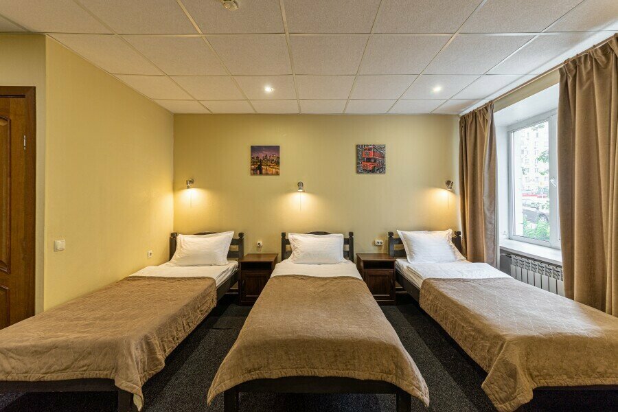 Стандартный трехместный номер