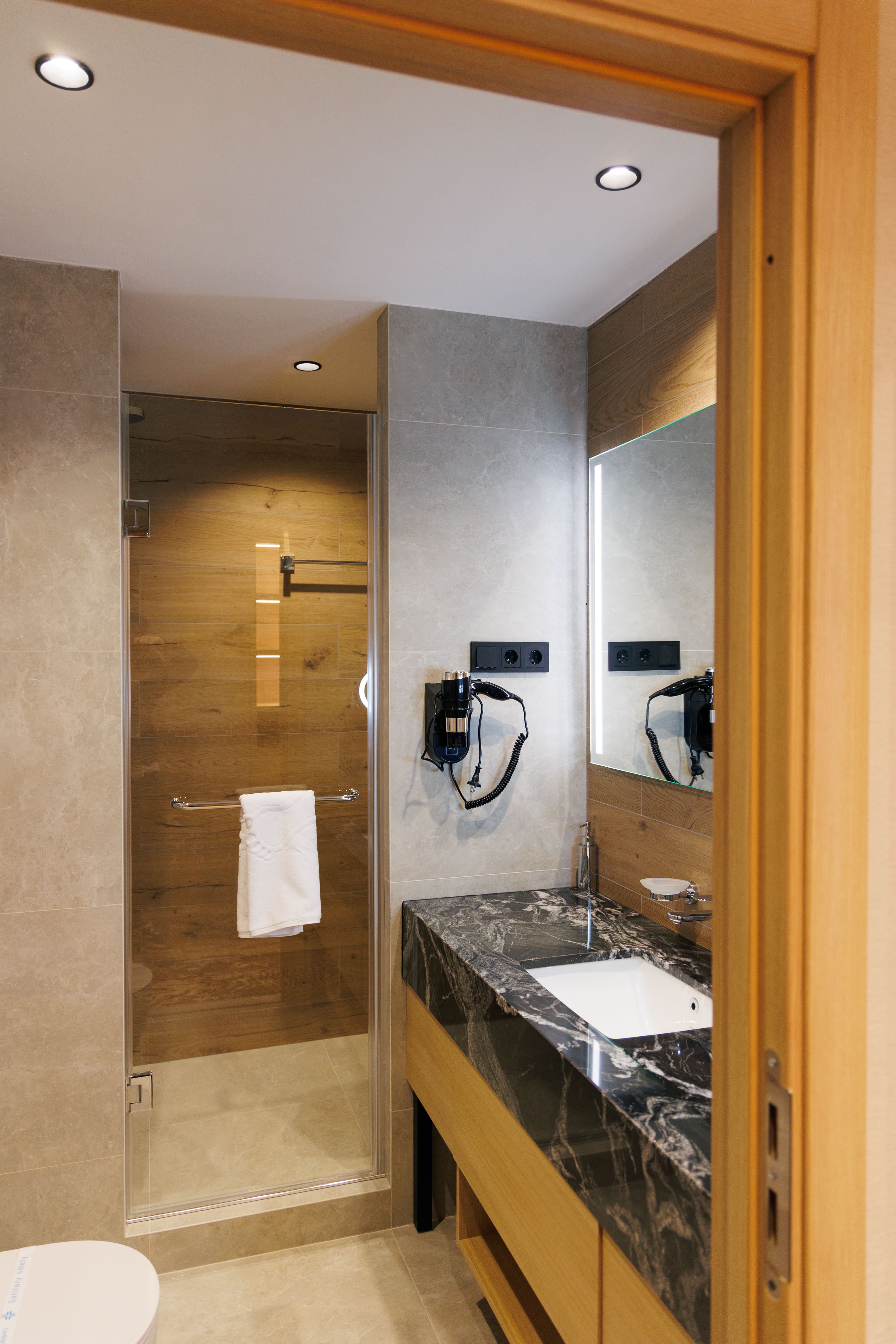 Номер-студия с диваном-кроватью