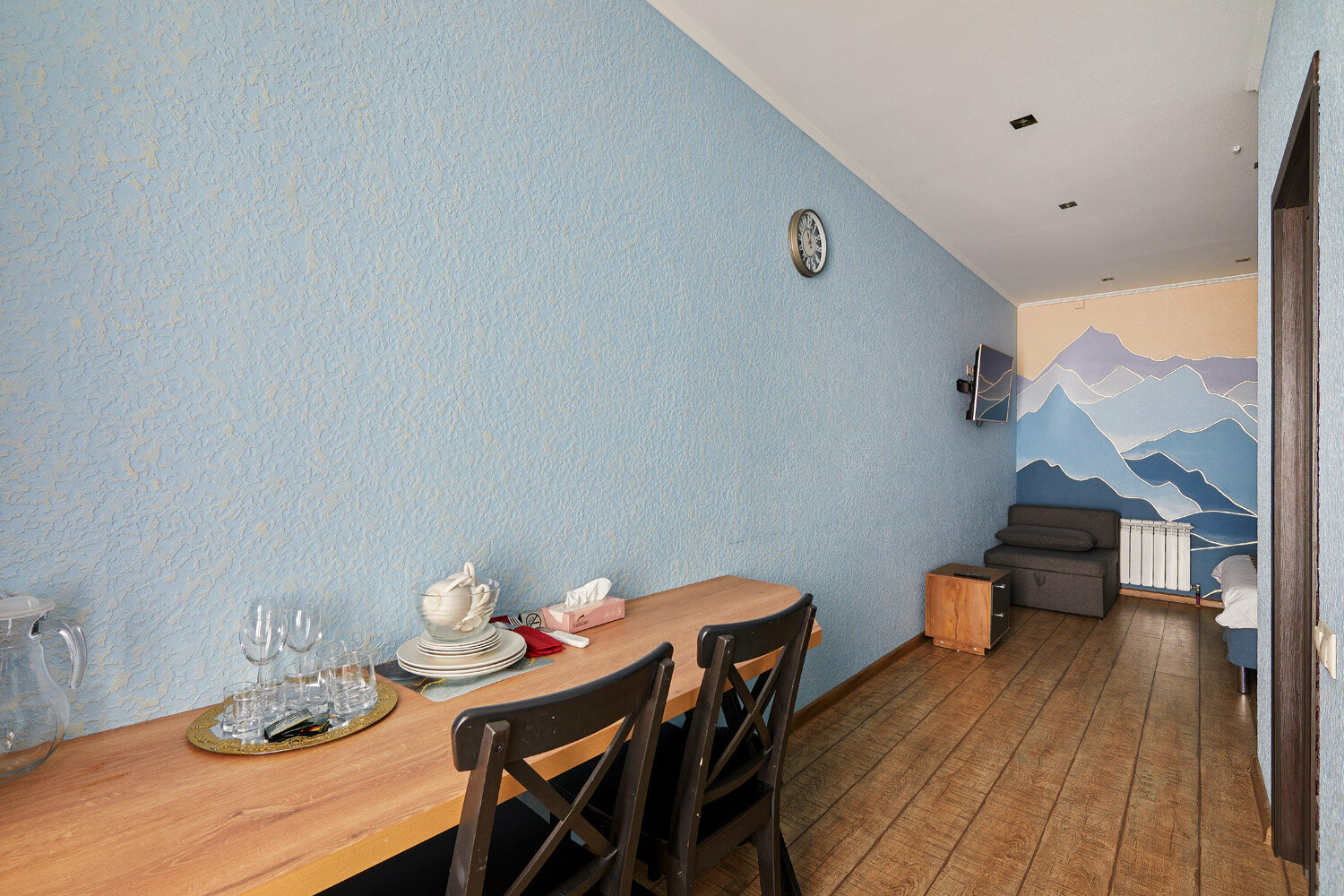 Трехместный номер «Комфорт» с душем