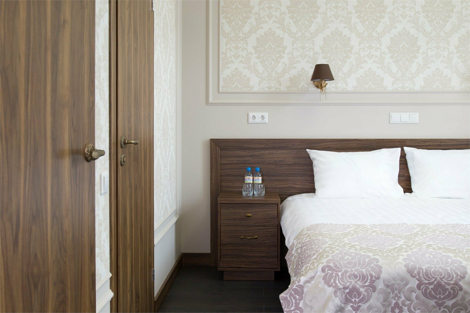 Двухкомнатный люкс с балконом