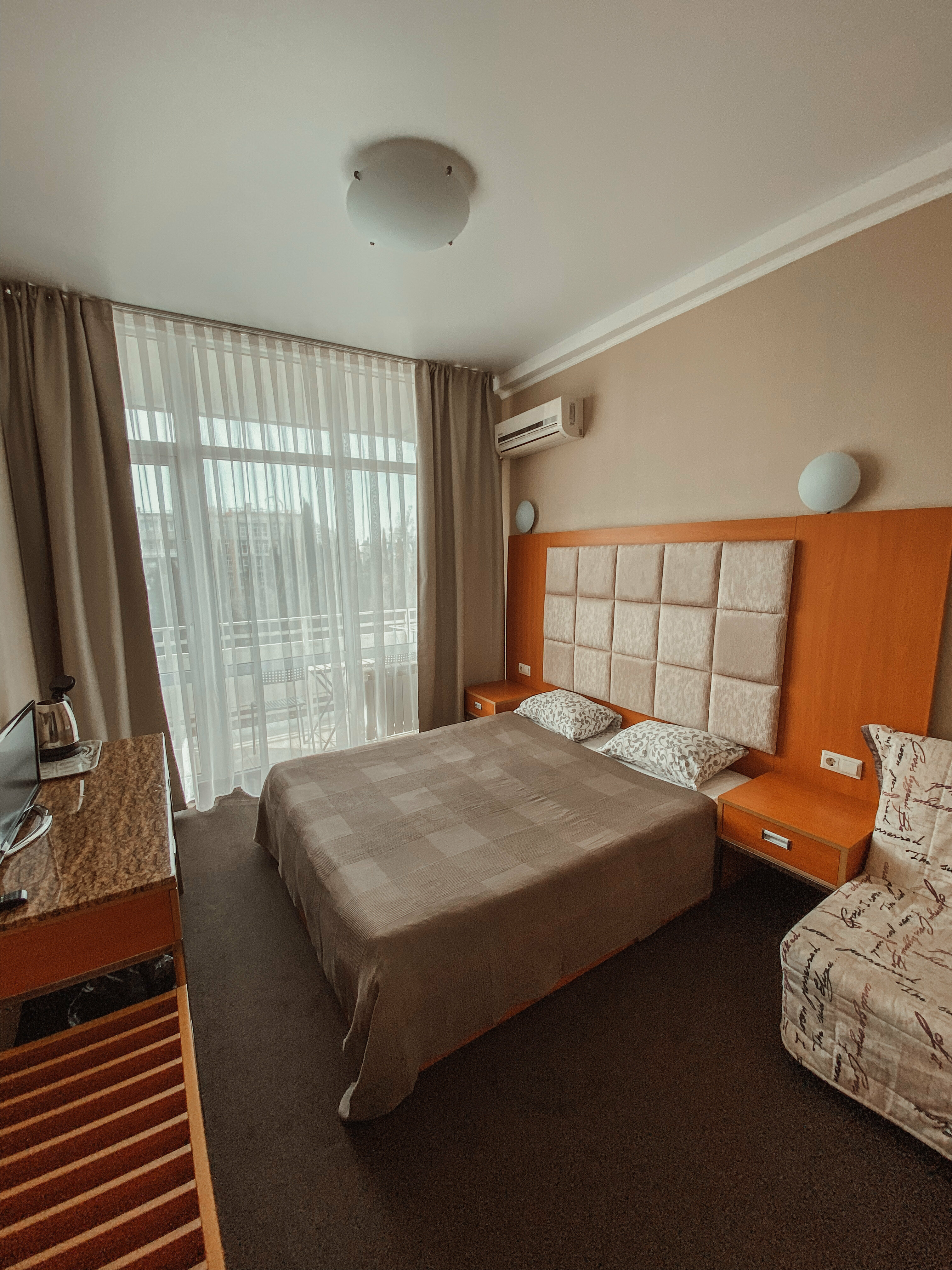 Апартаменты-студия с видом на море